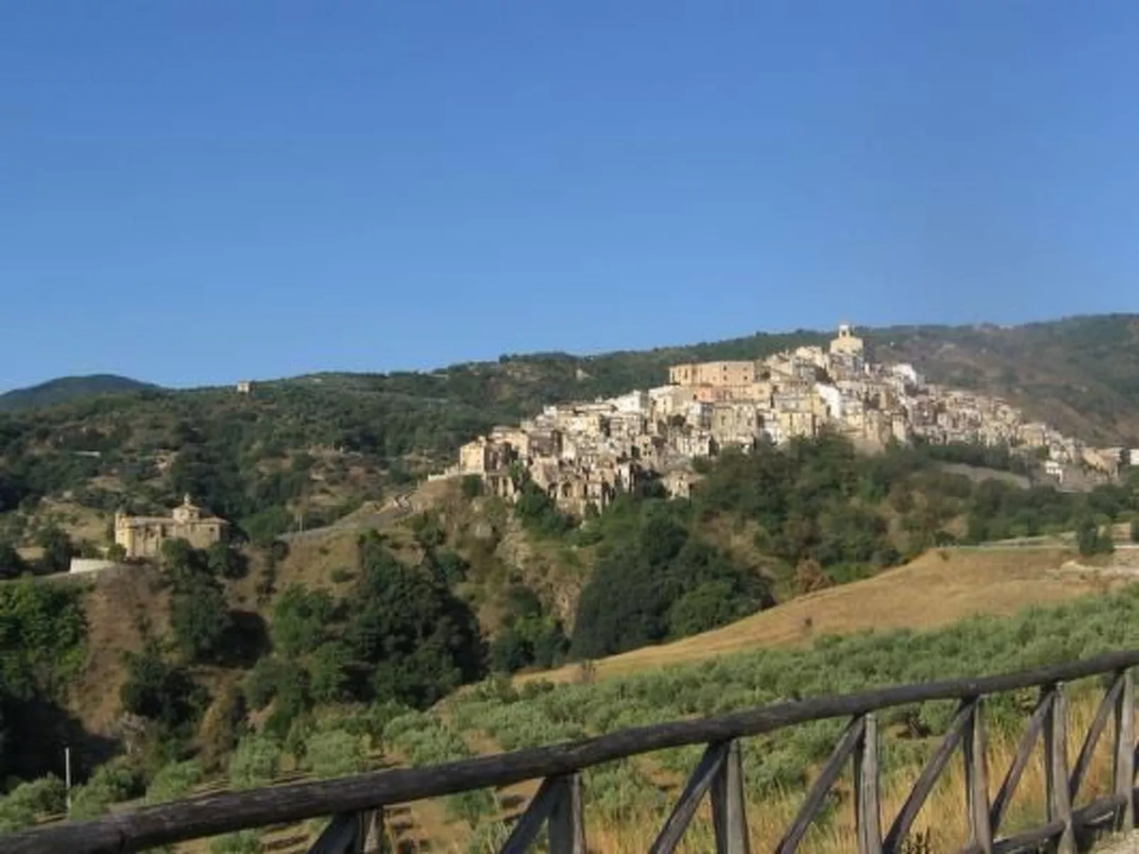 Großes Studio mit Terrasse mit Meerblick-Draußen
