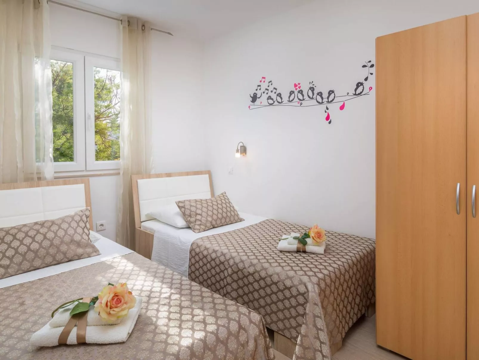 Villa Bravura-Inside