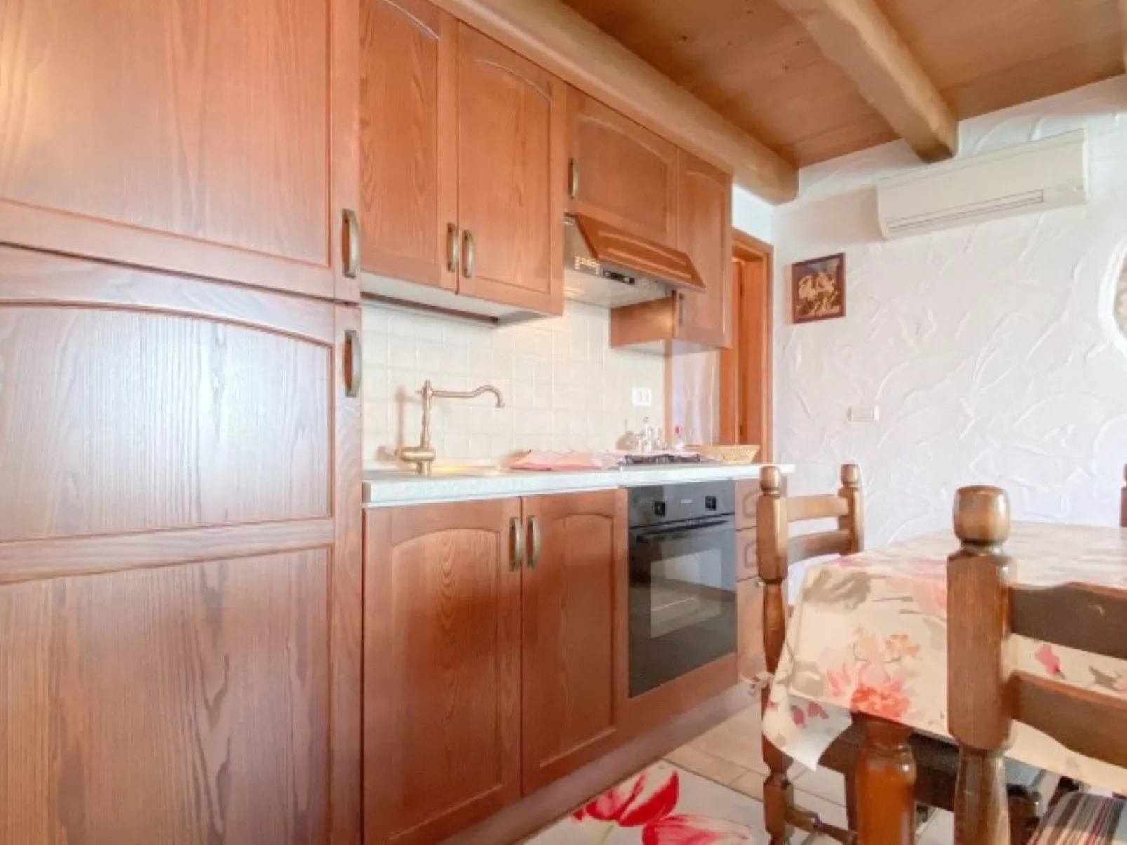 Für 4 Personen ca. 30 m&sup2; in Novigrad, Adriaküste Kroatien (Westküste von I-Drinnen