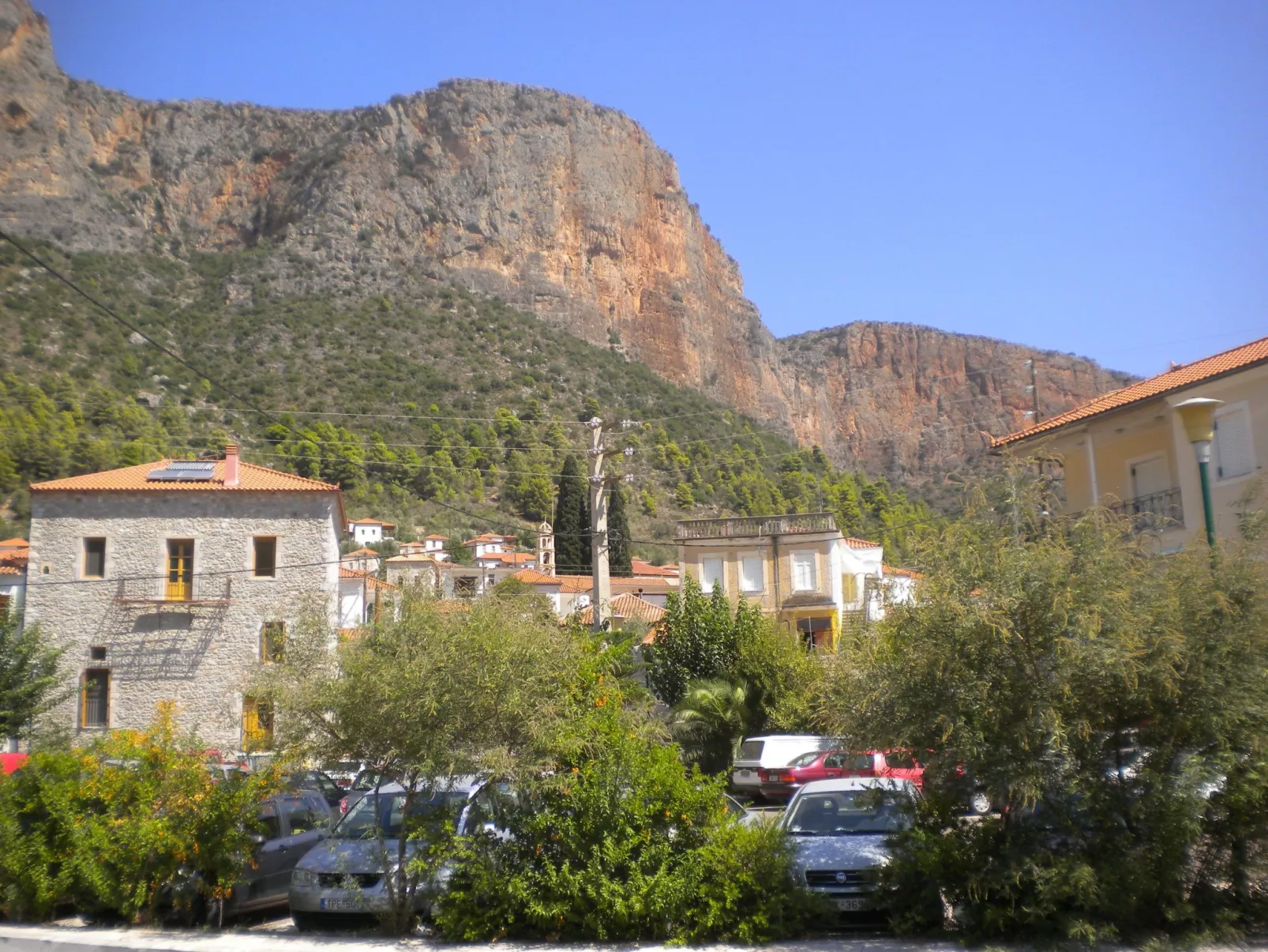 1249147 (copy)-Draußen