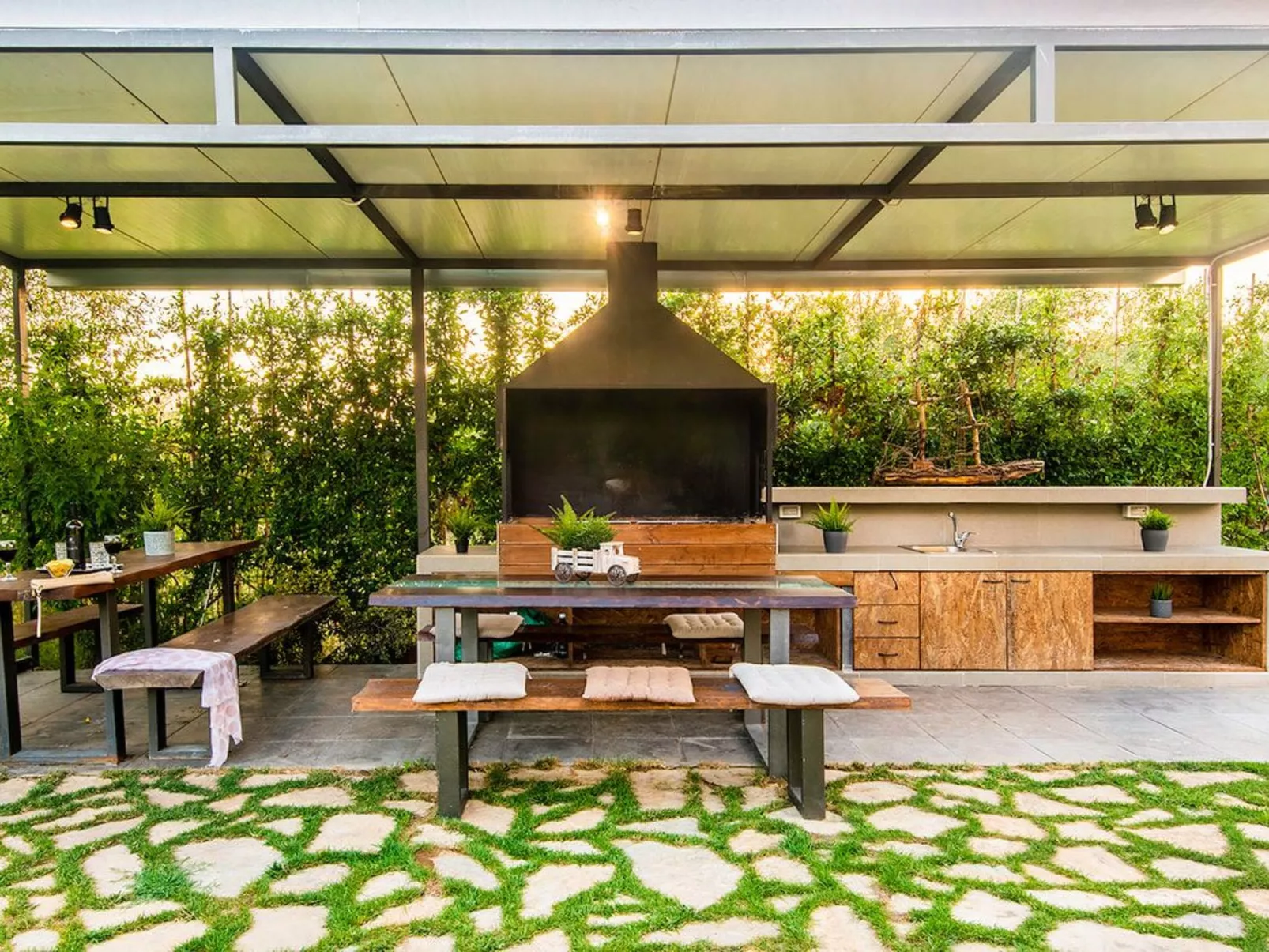 Geräumige Familienvilla, privater Pool und Garten-Dehors