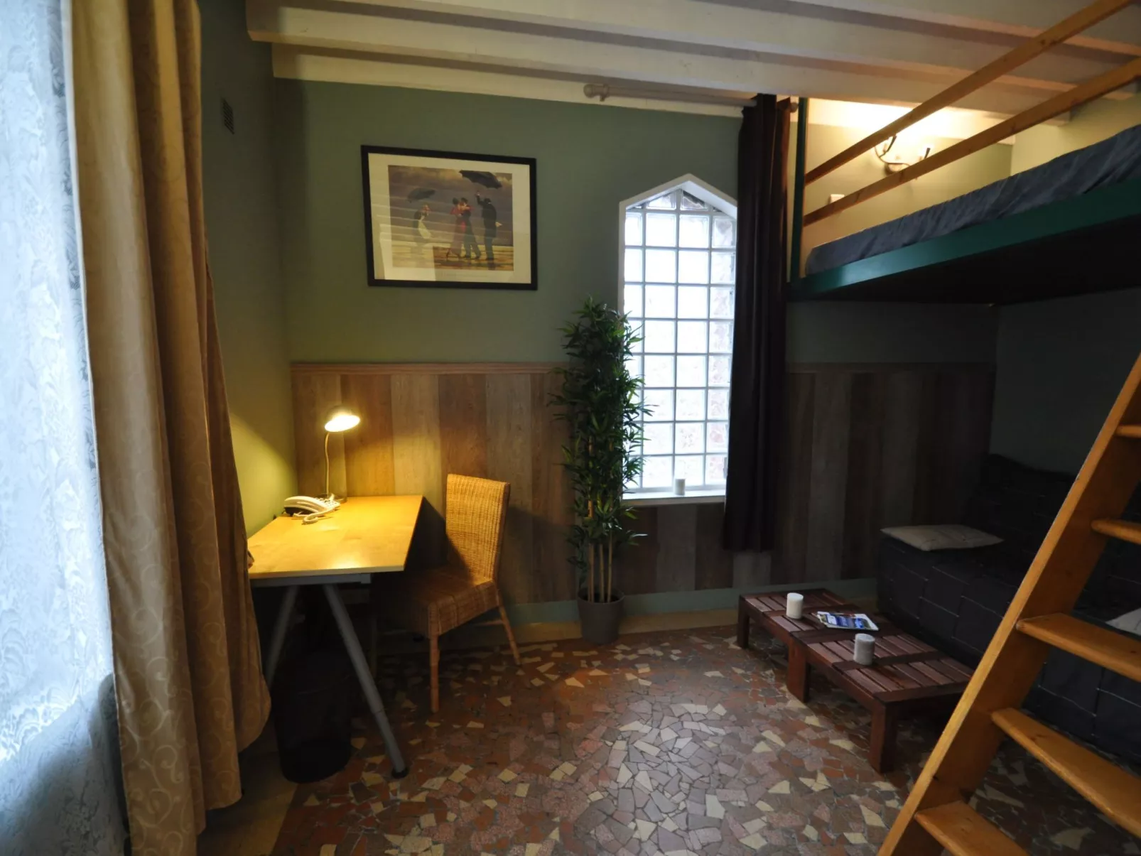 "Danamaro-Image-tags.info