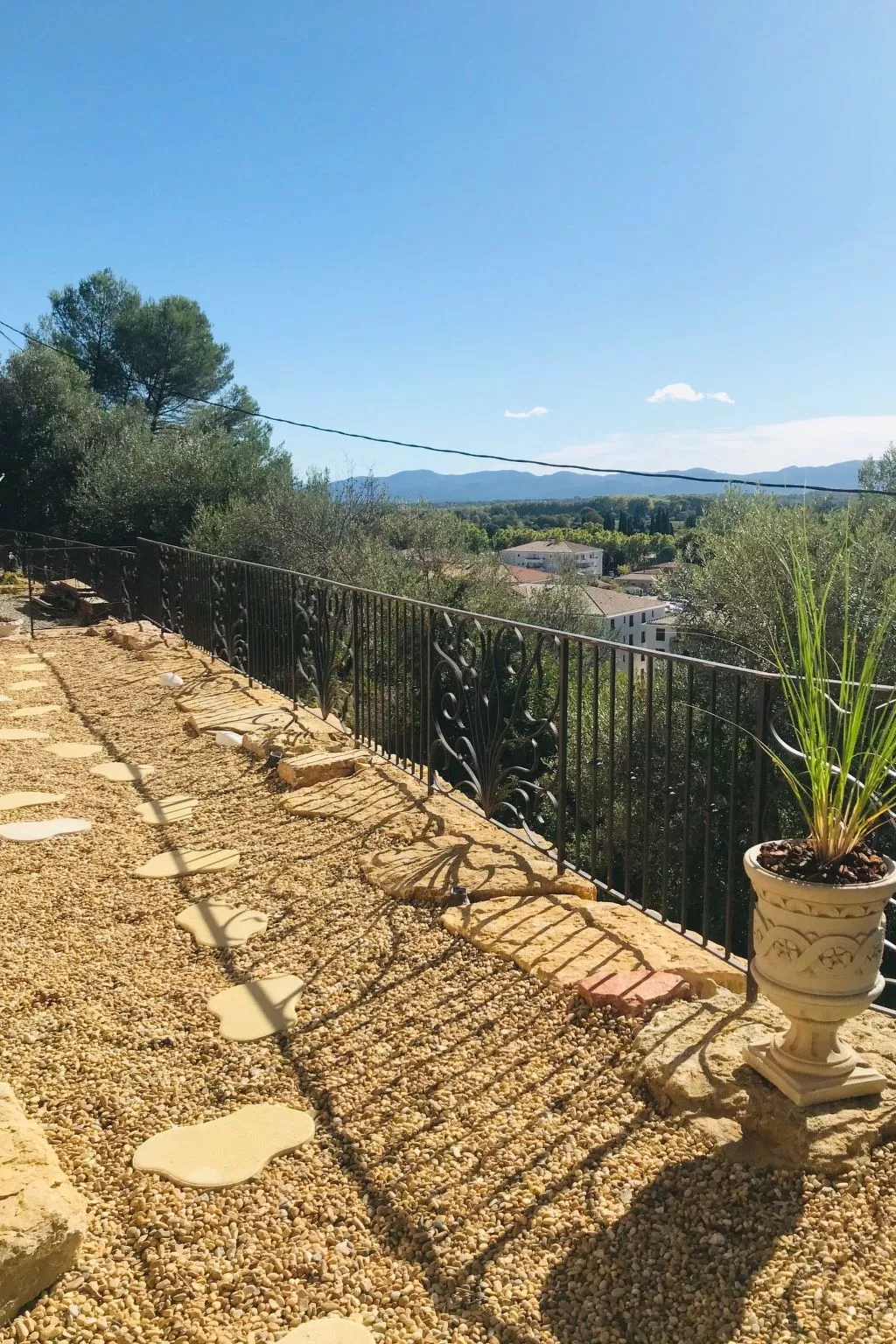 Villa "Les Alloes" - Draußen