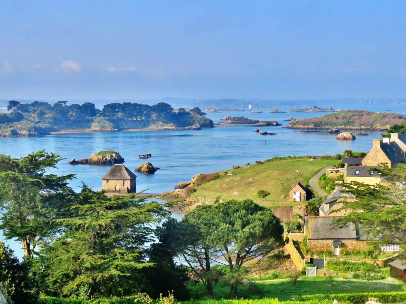 Gîte de Kerberso in Pléhédel-Draußen