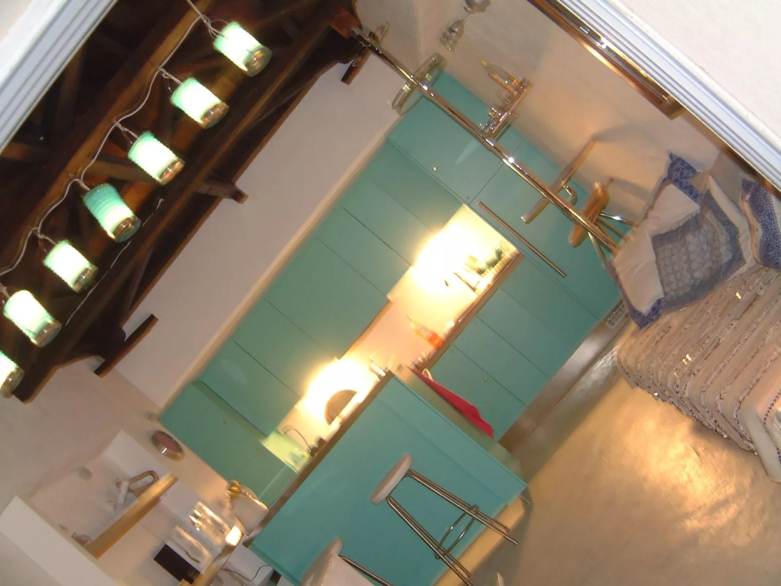 "Julia" mit Blick auf das Wasser-Dedans