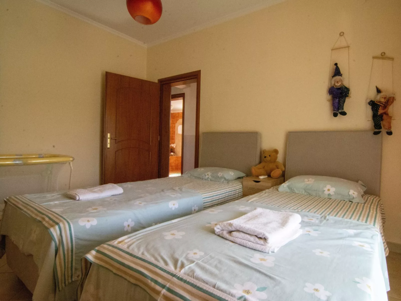 "Villa Rodon" mit privatem Pool-Dedans