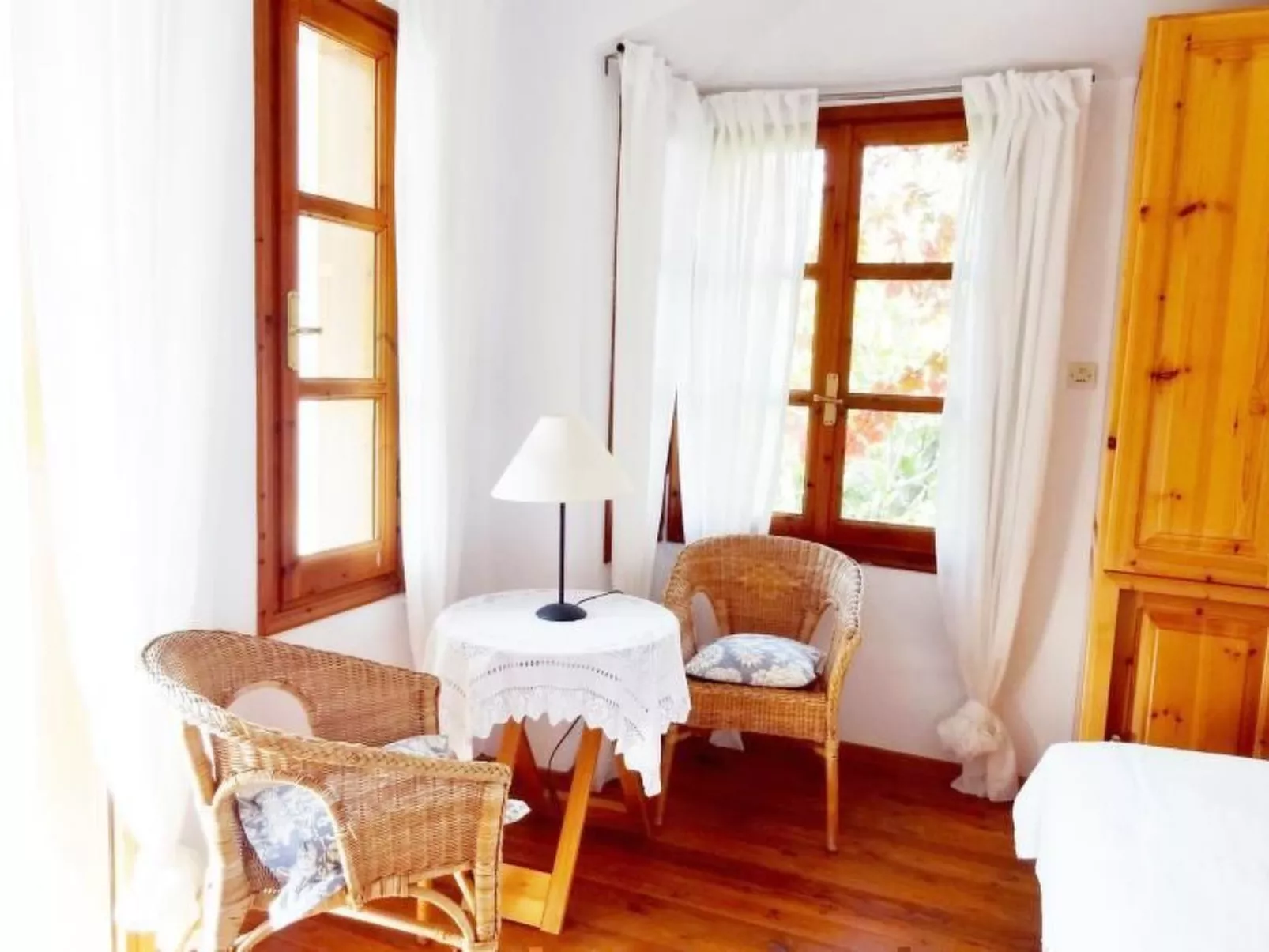 Villa Daphne-Image-tags.info