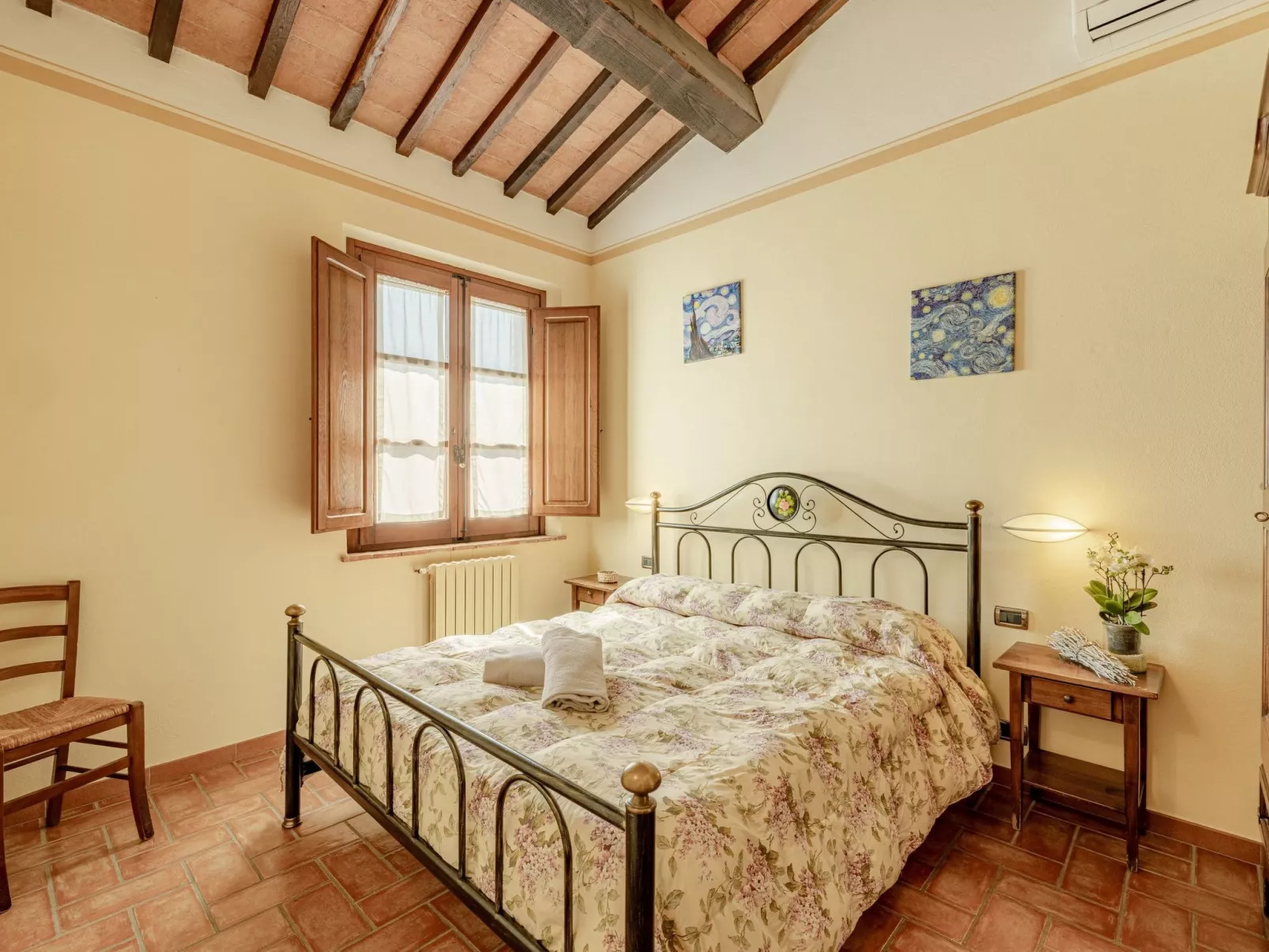 "Loggetta Sanguineto-Drinnen