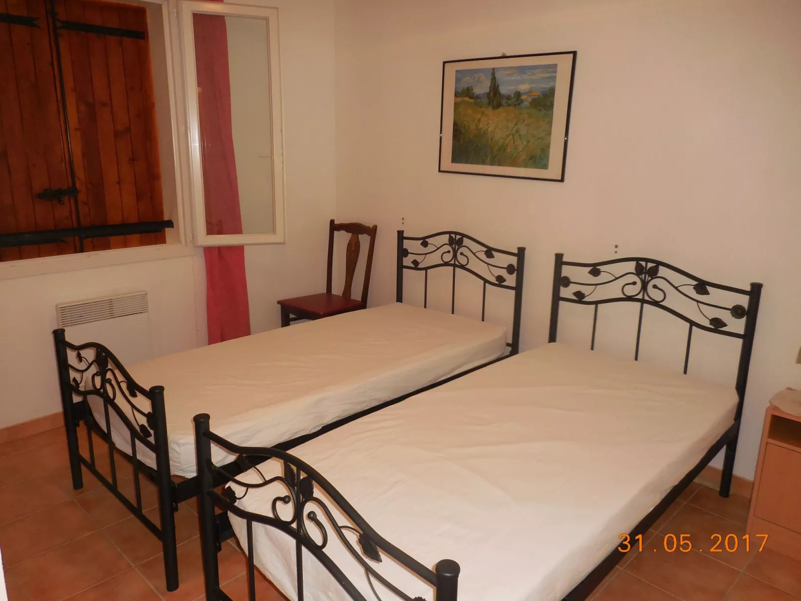 Les Colombes du Ventoux-Inside