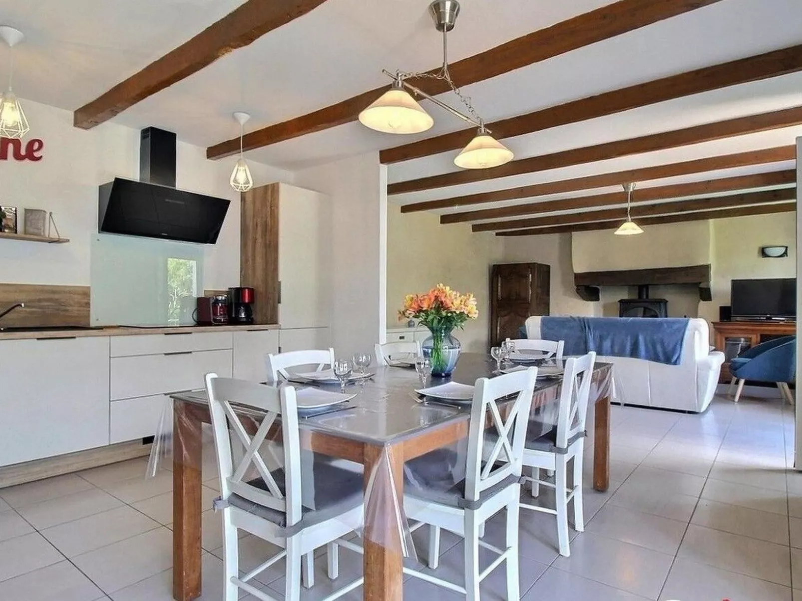 Domäne "Gîte de Languivoa" (Unterkunft in Languivoa)-Dedans