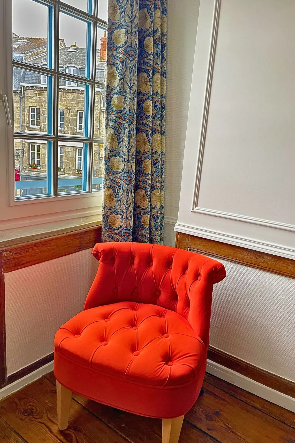 "Town House" im Herzen des historischen Zentrums-Dedans