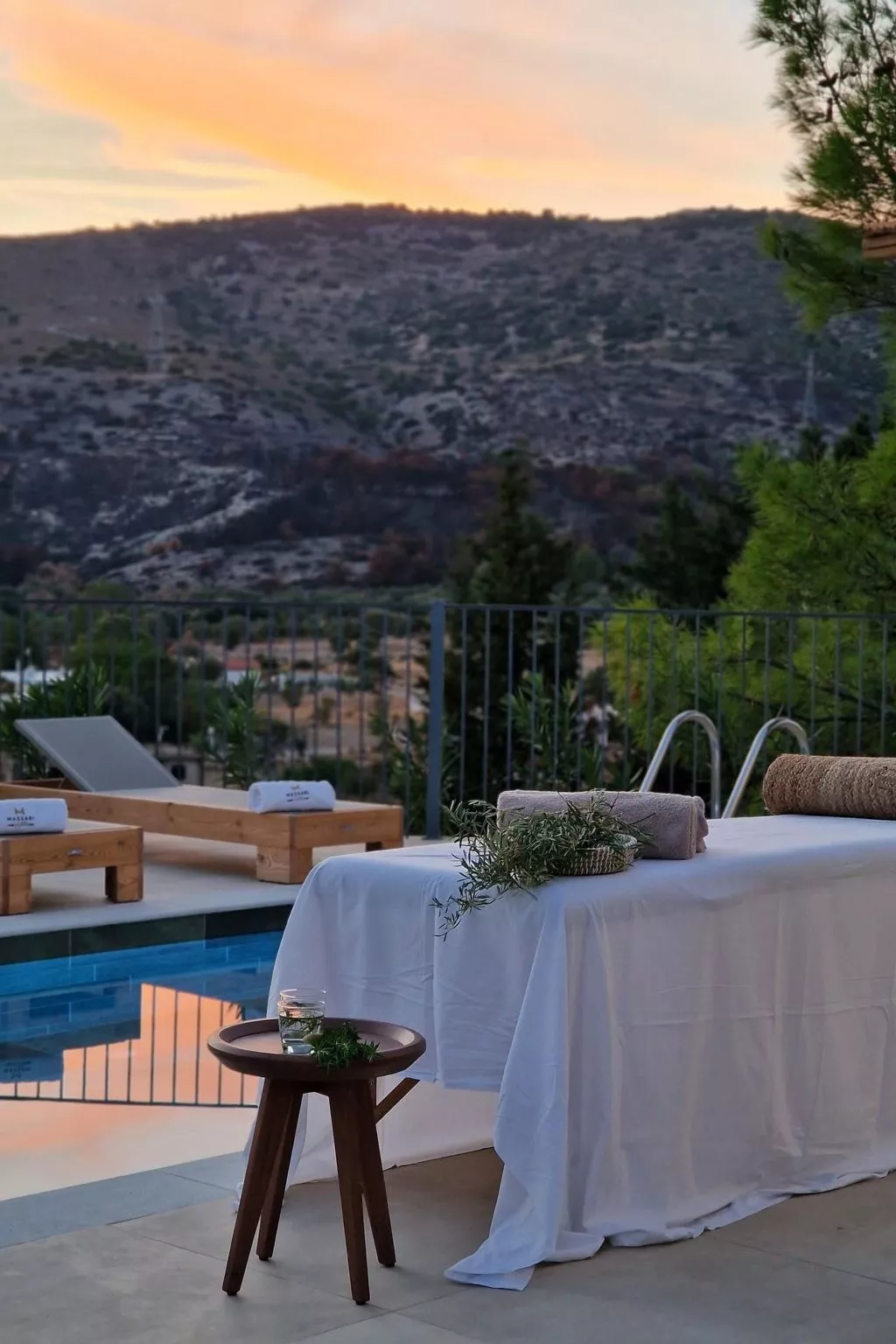 Massari Hills - Moorea-Outside