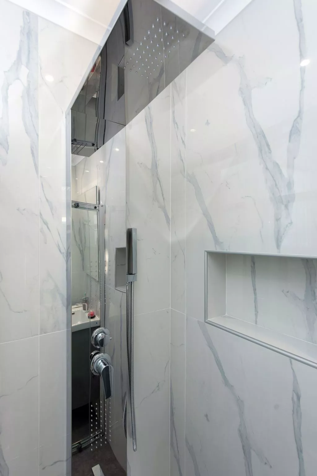 Elegantes Apartment mit zwei Schlafzimmern in Kassiopi-Inside