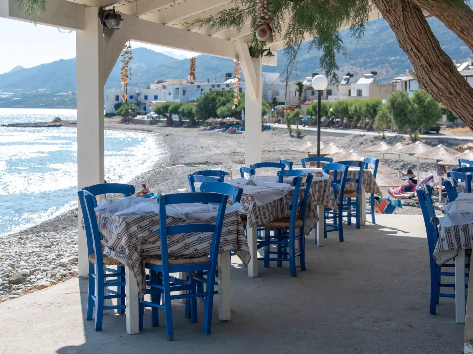 Luxuriöses Ferienhaus mit heizbarem Infinitypool-Draußen