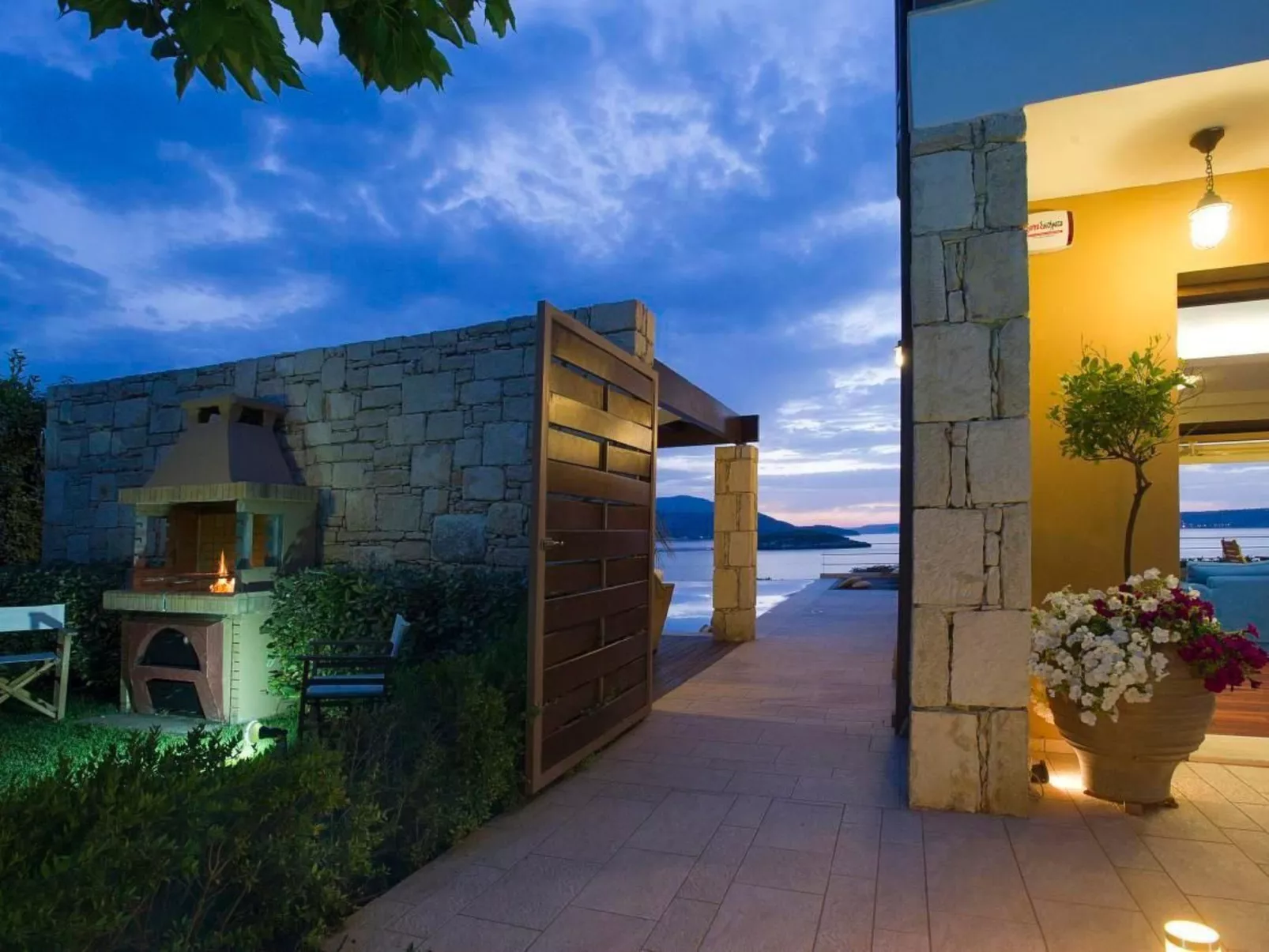 Anemos Villa Ferienhaus Aussicht Gemütlicher beheizter Pool-Outside