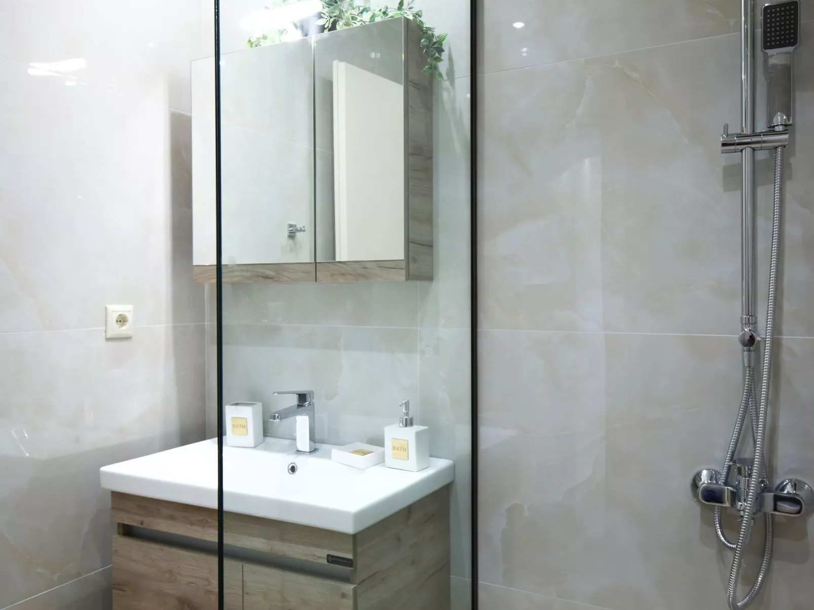 Luxusvillen Thanasis in der Nähe von Kathisma-Inside