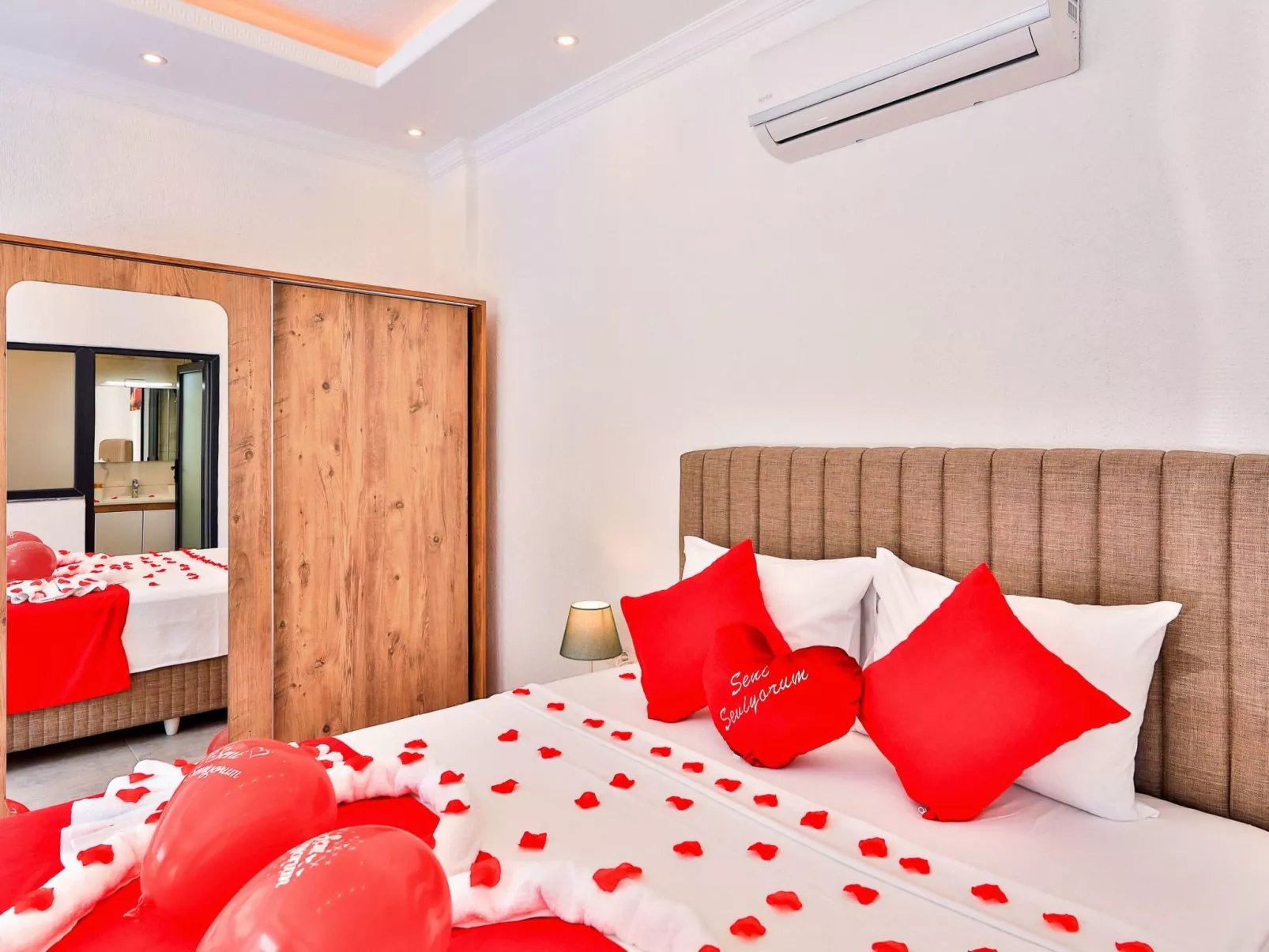 Villa inmitten der Natur-Image-tags.info