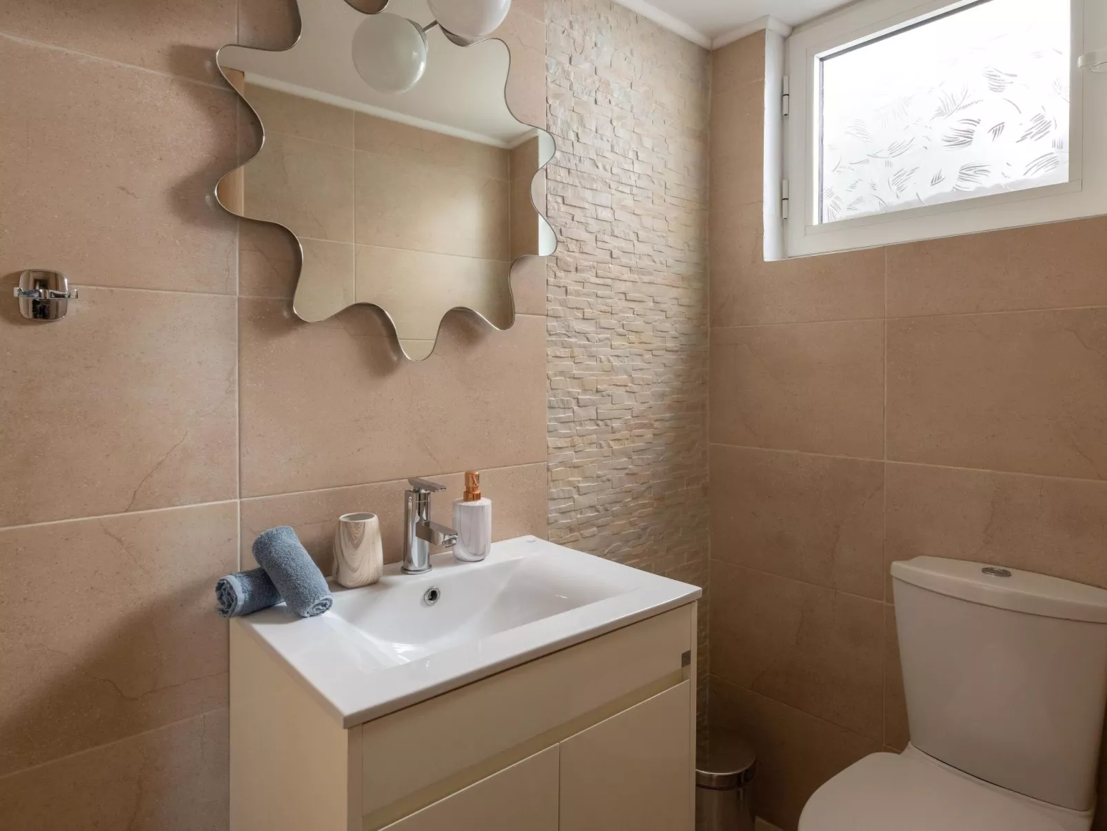 Michaels Paradies-Dedans