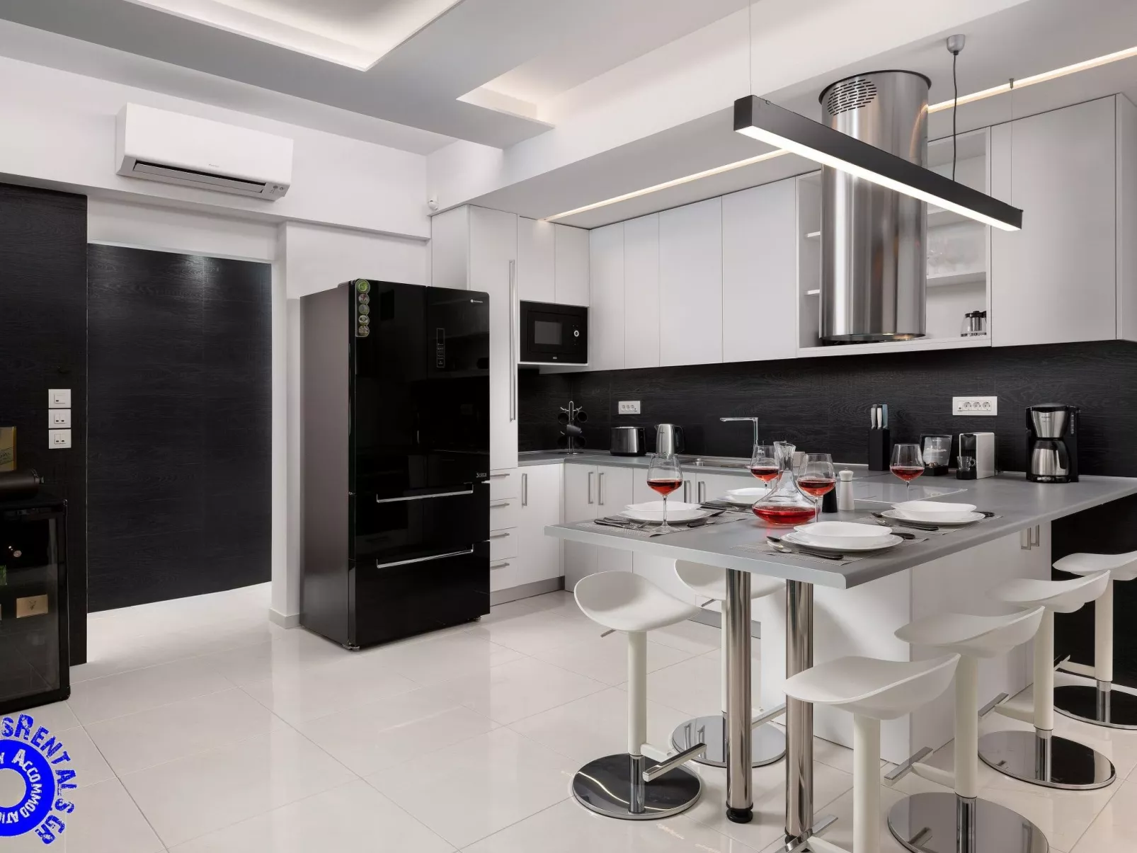 Rhodes Skyline Suites-Drinnen