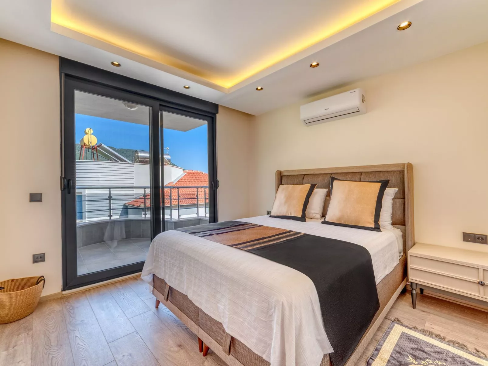 Luxuriöse Villa mit privatem Pool in Alanya-Image-tags.info