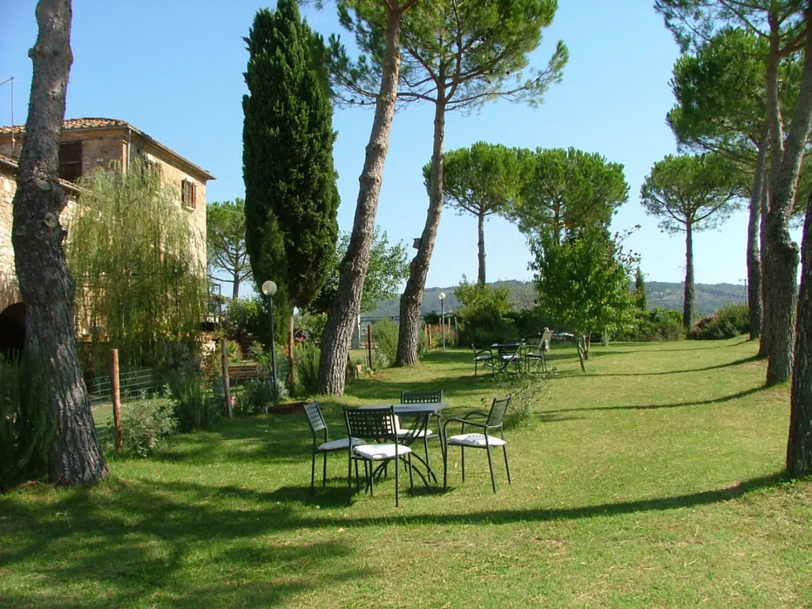 'Molinello albicocco'-Outside