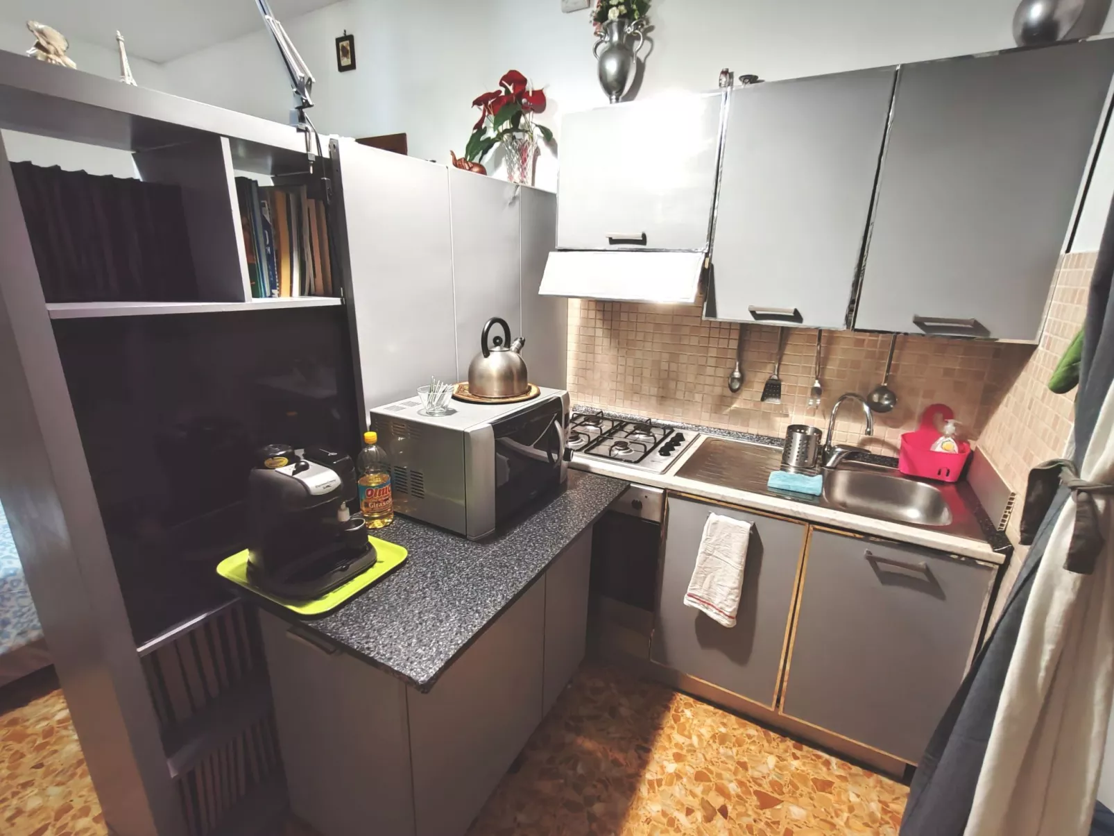 Im Herzen von Rom freefastwifi-Drinnen