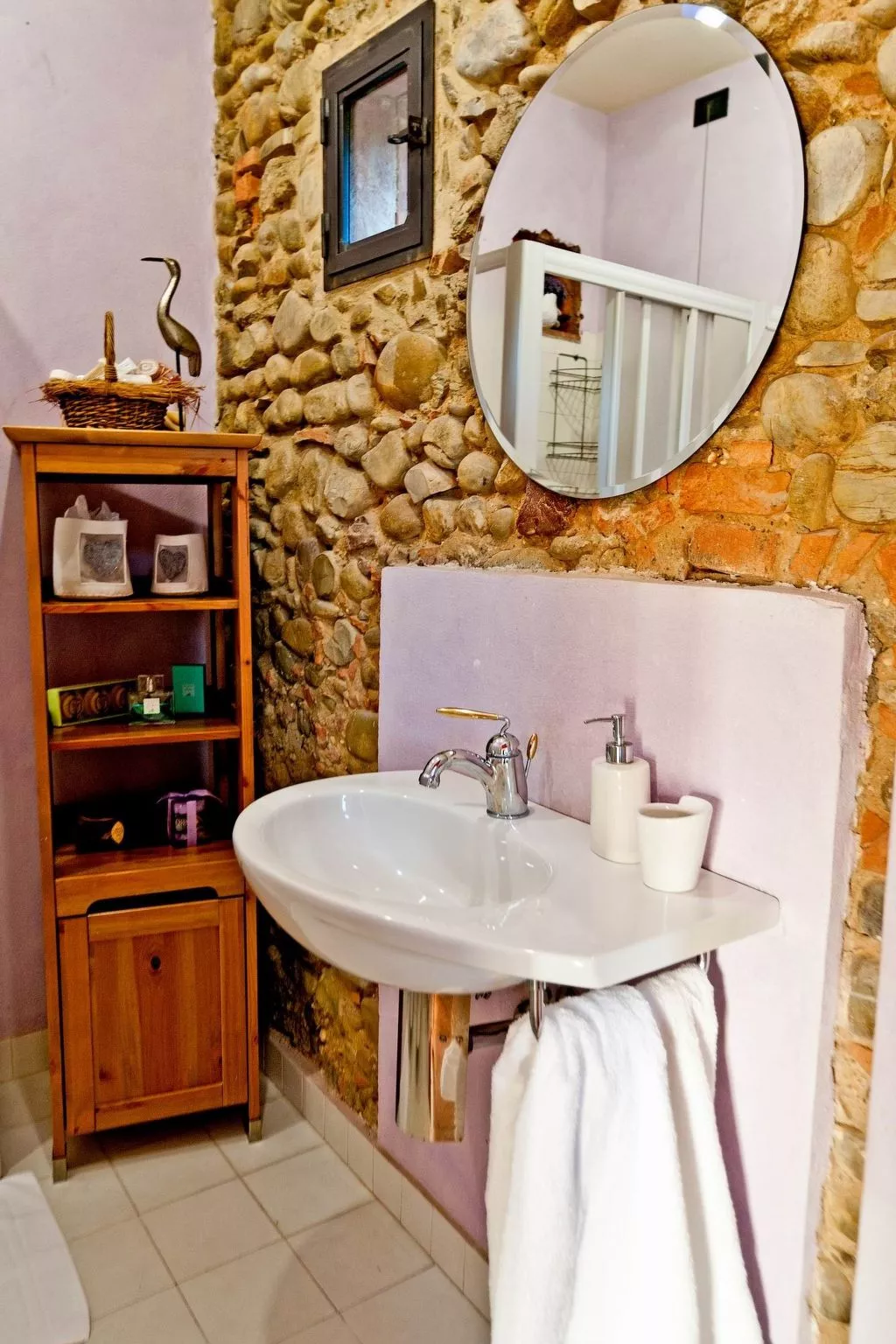 Ferienvilla 'Colle sotto 17' mit privatem Pool-Drinnen