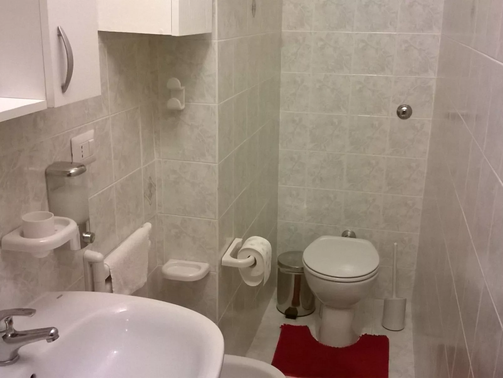 Mit Gemeinschaftspool-Drinnen