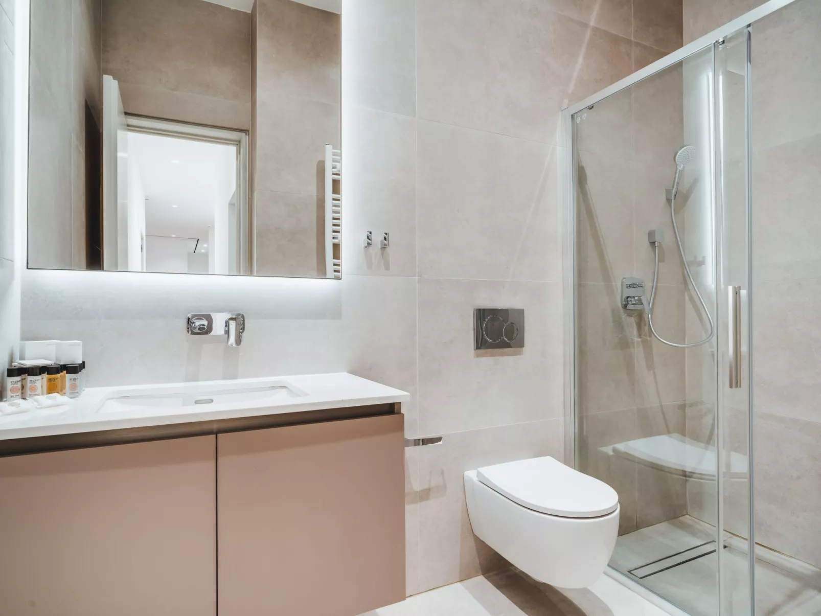 Periyiali Resort - Frontansicht Villa Ira - 5-Dedans