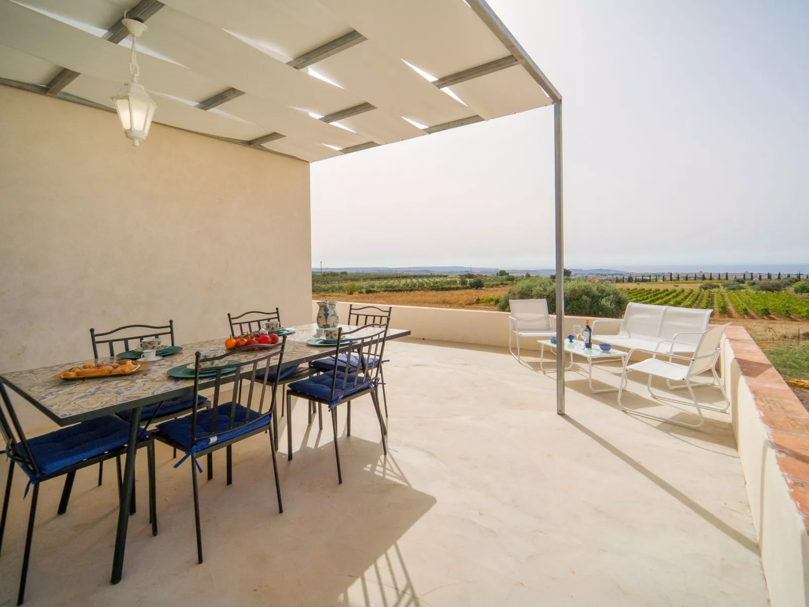 Zwei Einheiten, Luxus, Schwimmbad, Gemüsegarten-Image-tags.info