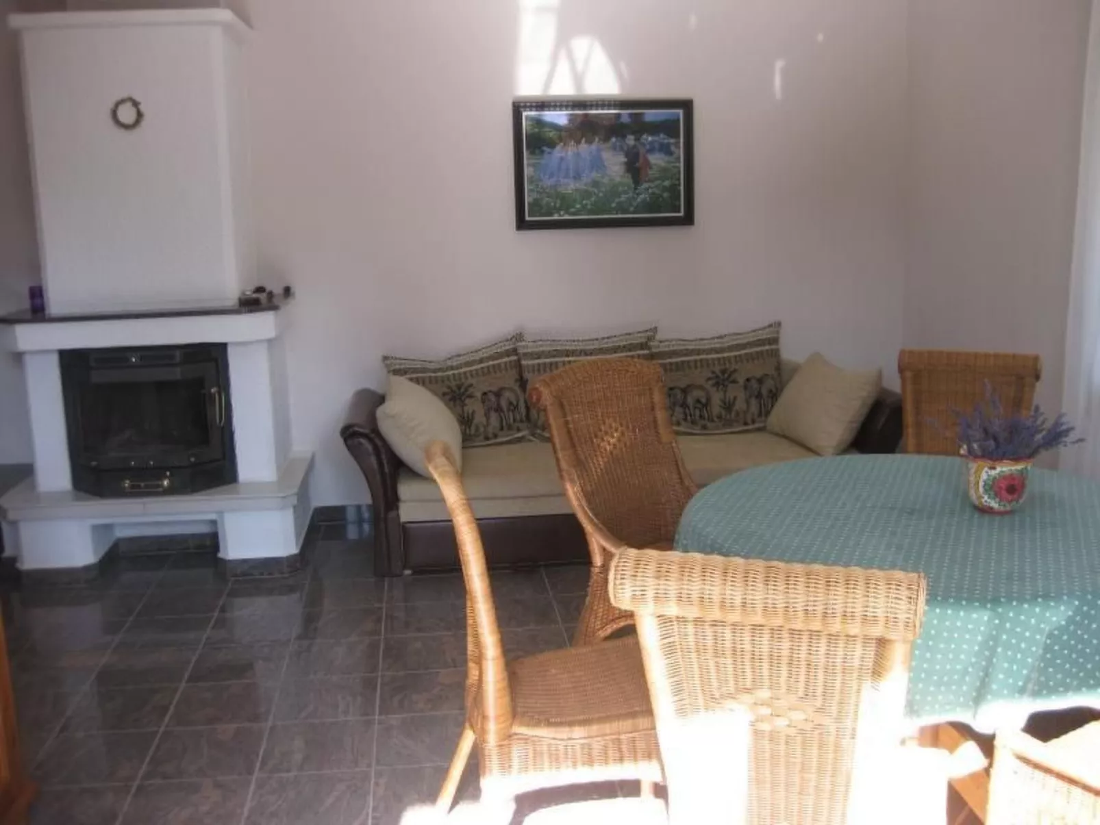 Geräumige Ferienwohnung Hannabella mit Garten-Dedans