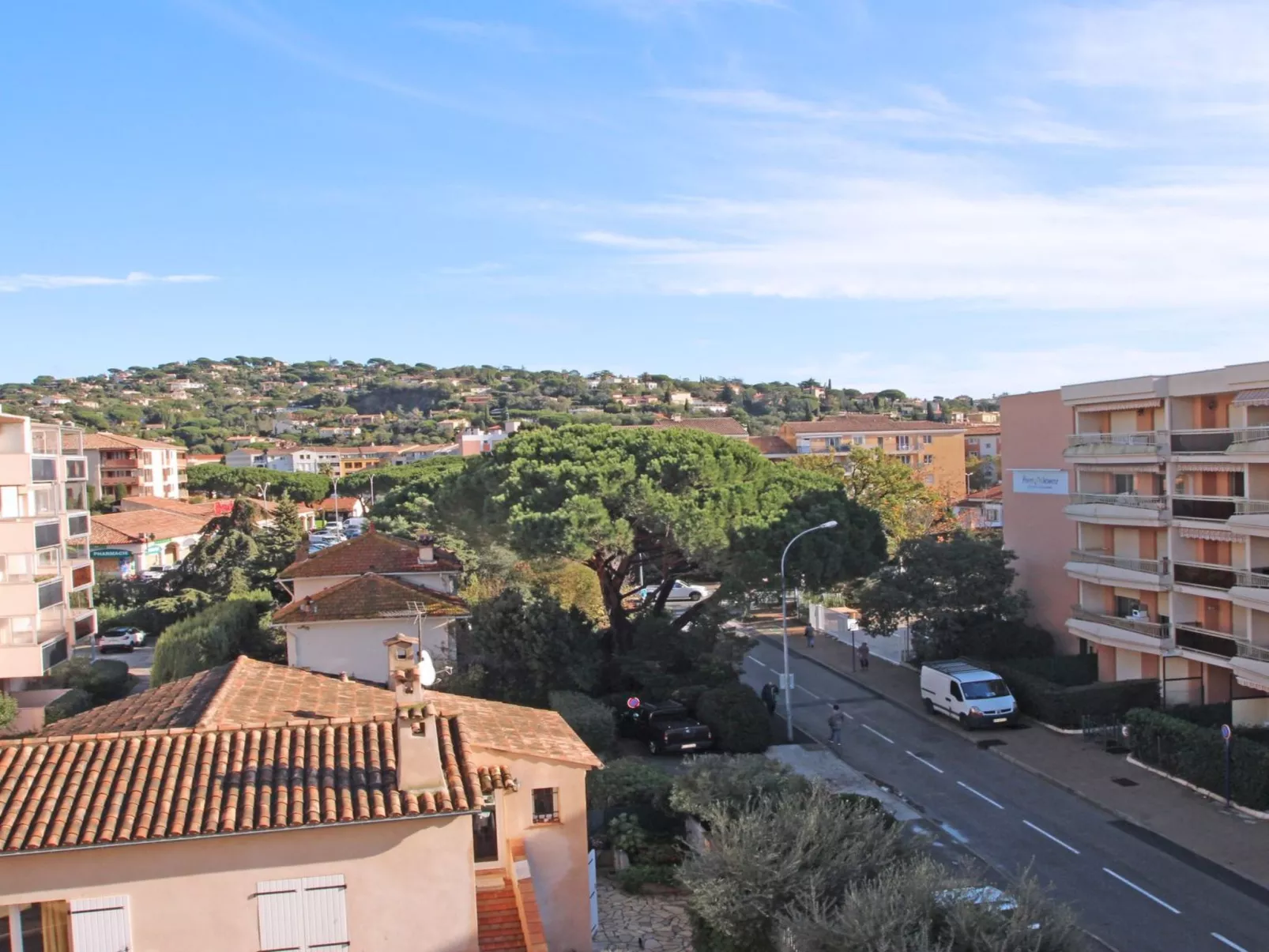 Wohnung für 5 Pers. mit Klimaanlage im Zentrum von Ste Maxime-Dehors