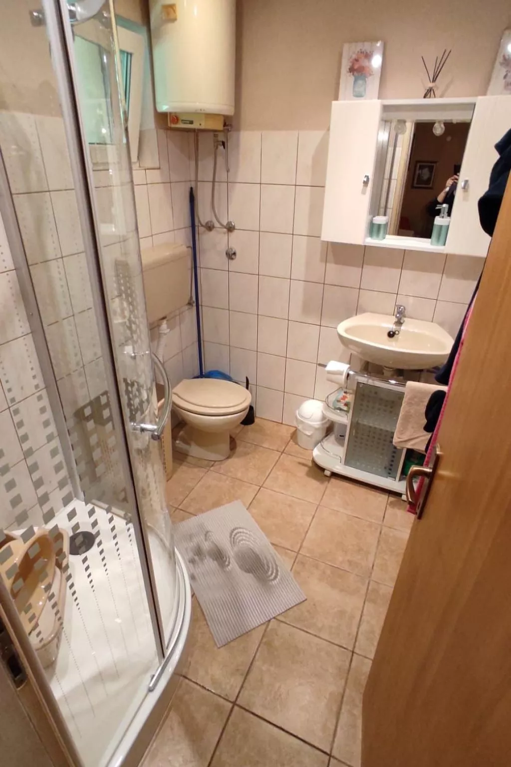 Idyllic holiday home-Image-tags.info