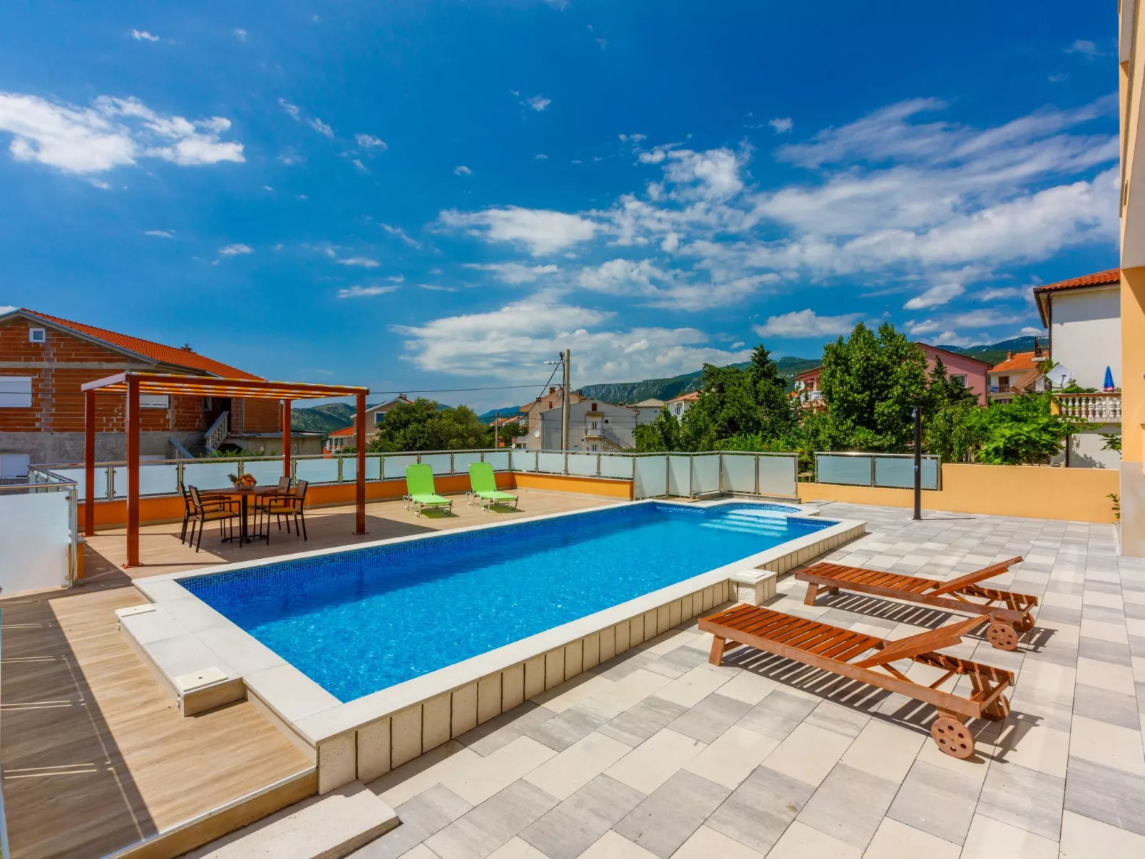 Wohnung in Novi Vinodolski mit Eigenem Balkon-Draußen