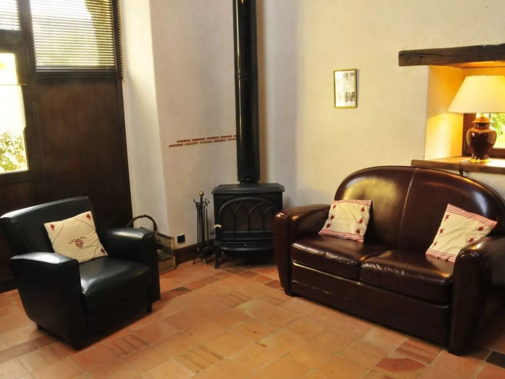 Domäne mit eigenem Garten und Grill-Dedans