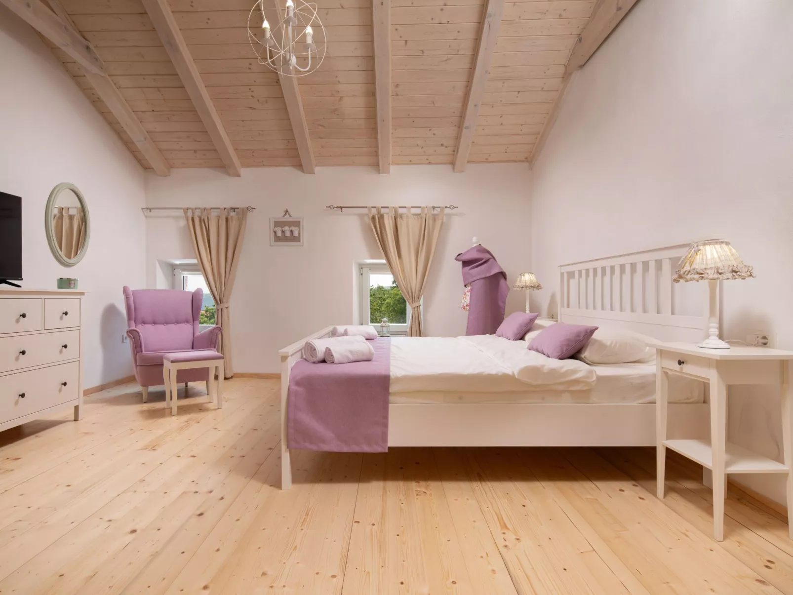 Casa di Nika - charmante Steinvilla mit beheiztem Pool-Drinnen