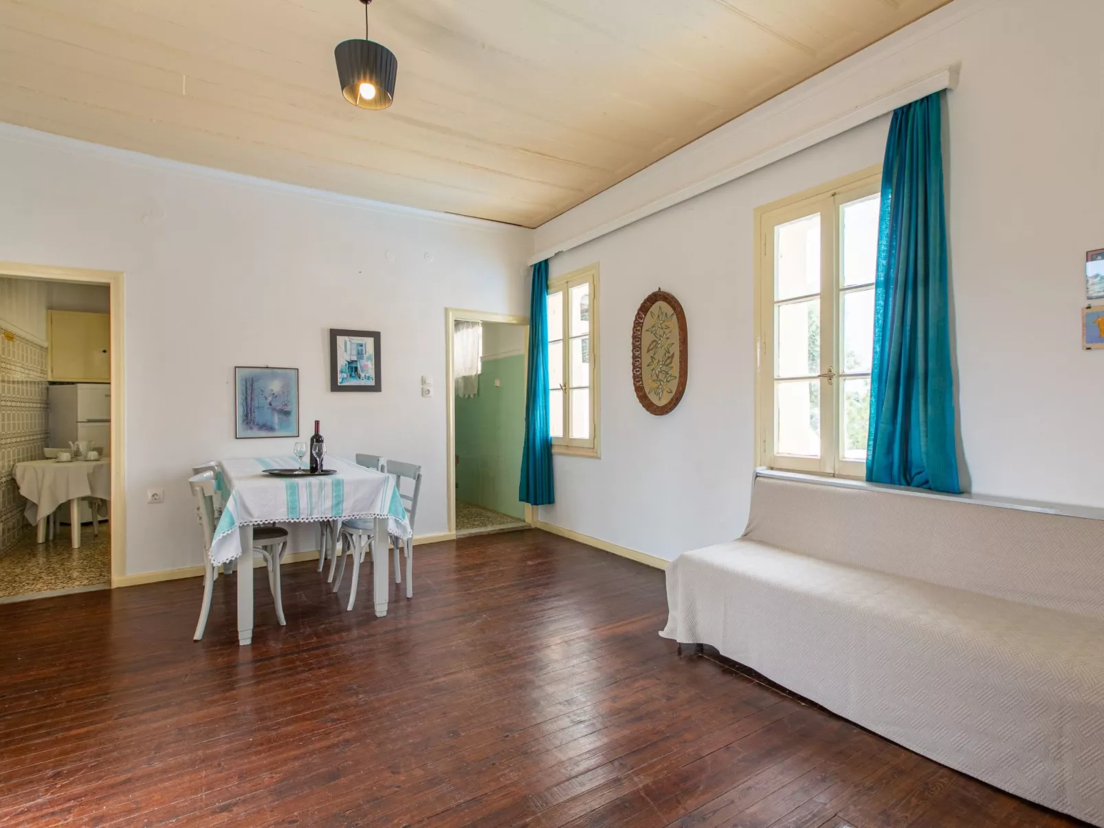 Haus Orestis-Drinnen