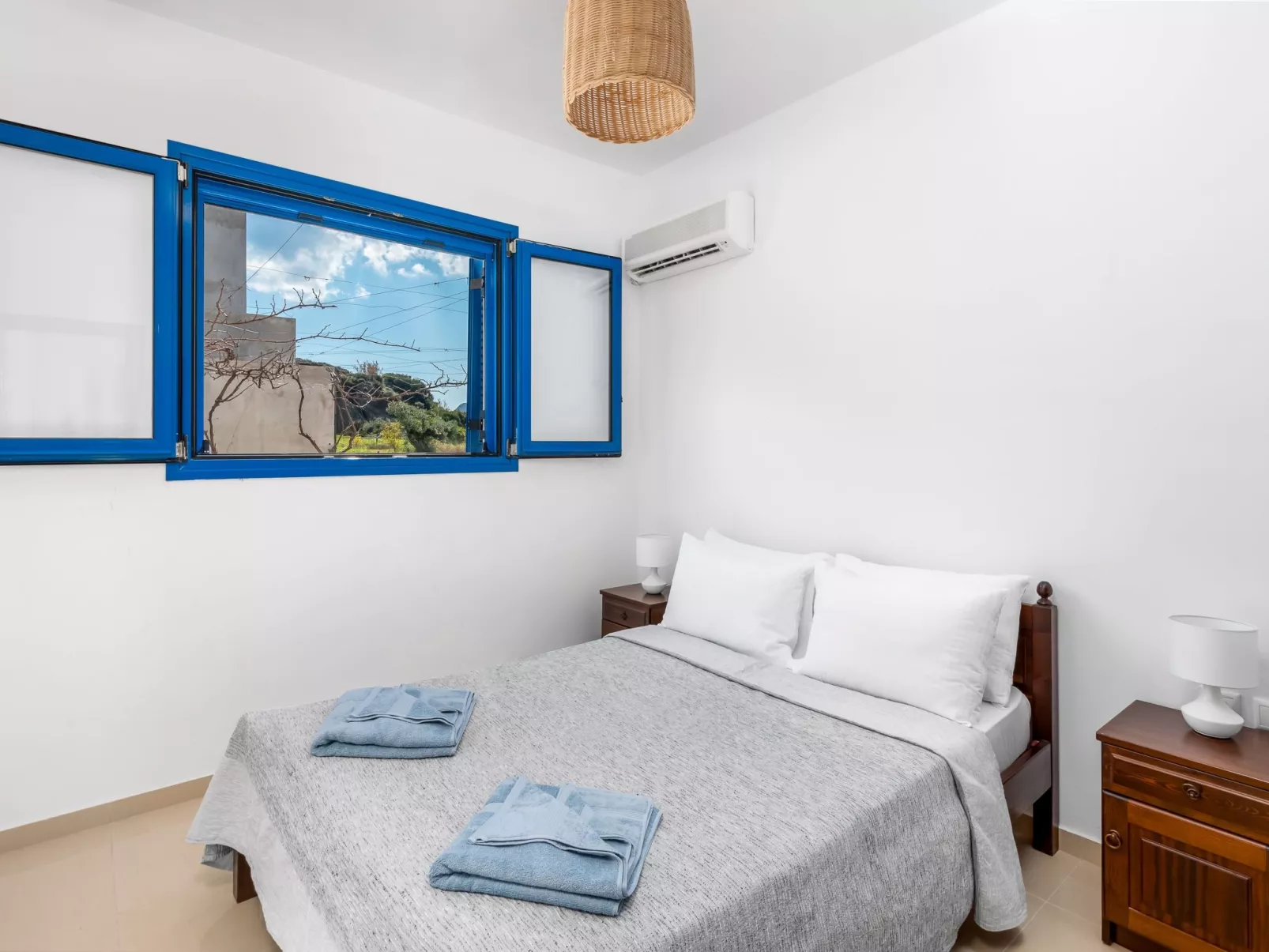 Blue Moon Villa mit tollem Pool-Inside