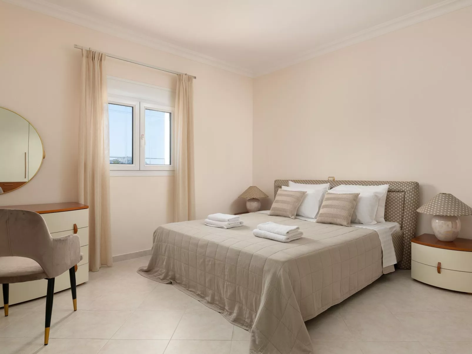 Villa Kamos in Archangelos-Inside