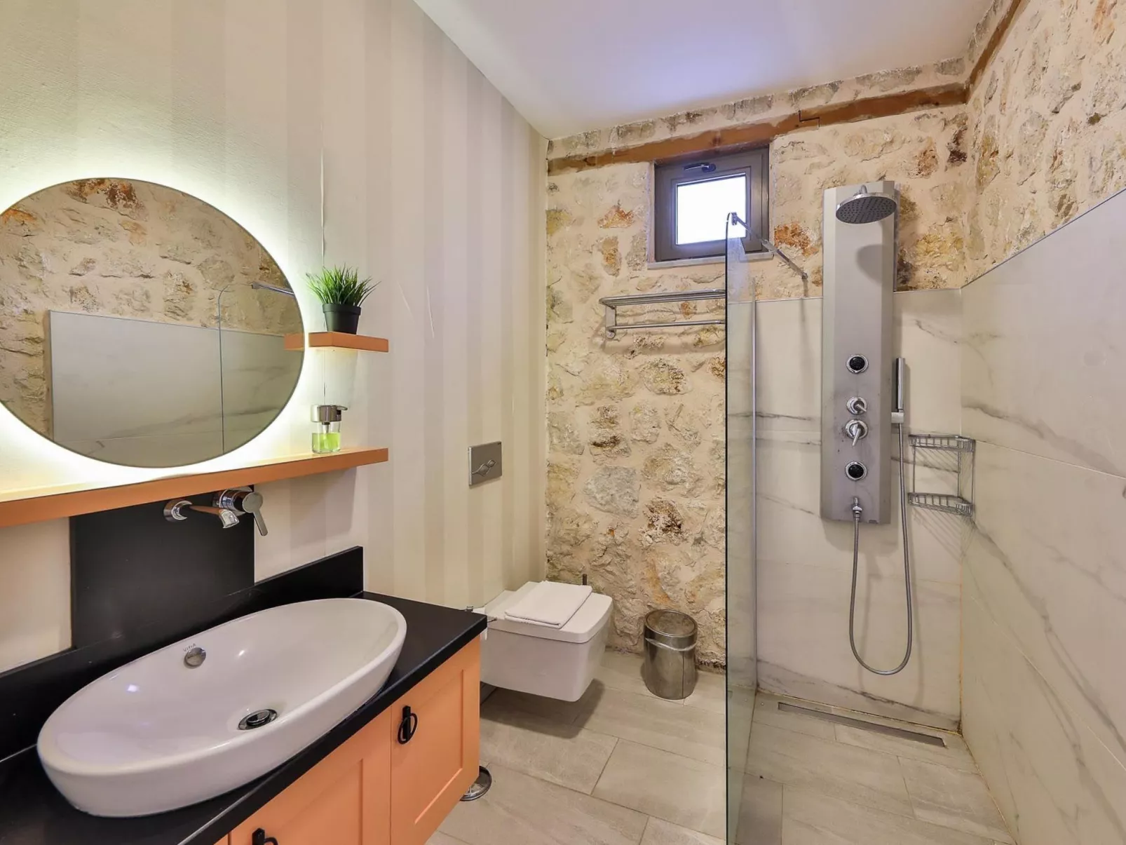 Natursteinhaus mit Pool in Kalkan Islamlar-Inside