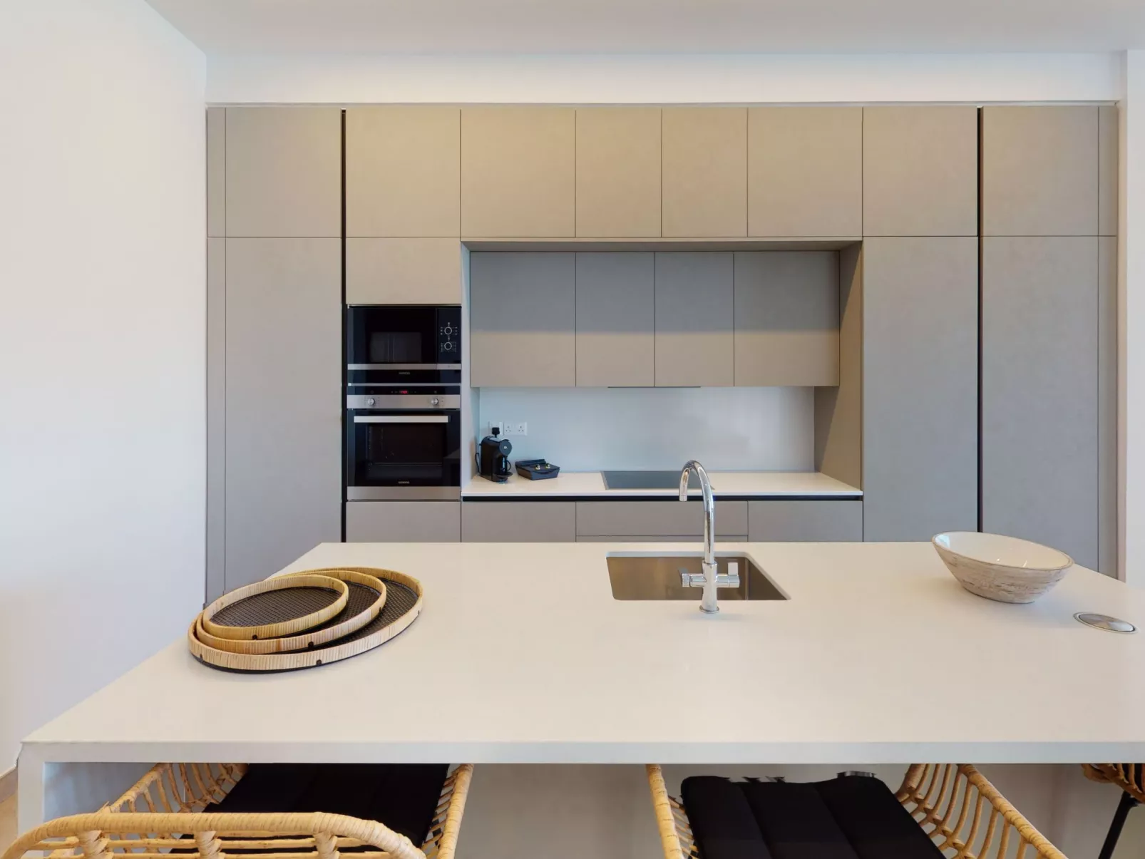 Periyiali Resort - Villa mit Meerblick Melpomeni - 21-Drinnen