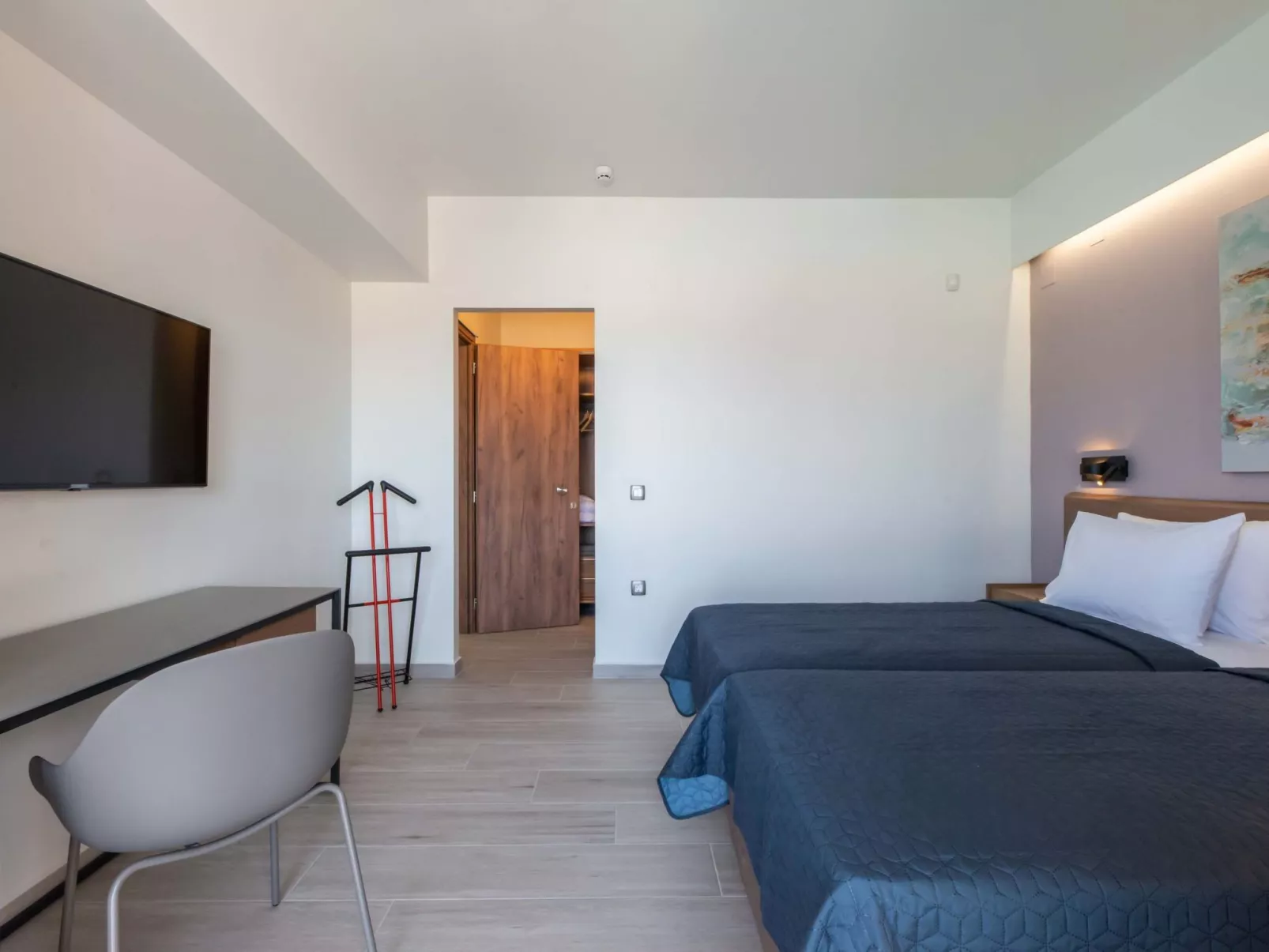 Villa Solis -100m zum Meer und ''Free'' Beheizter Pool-Inside