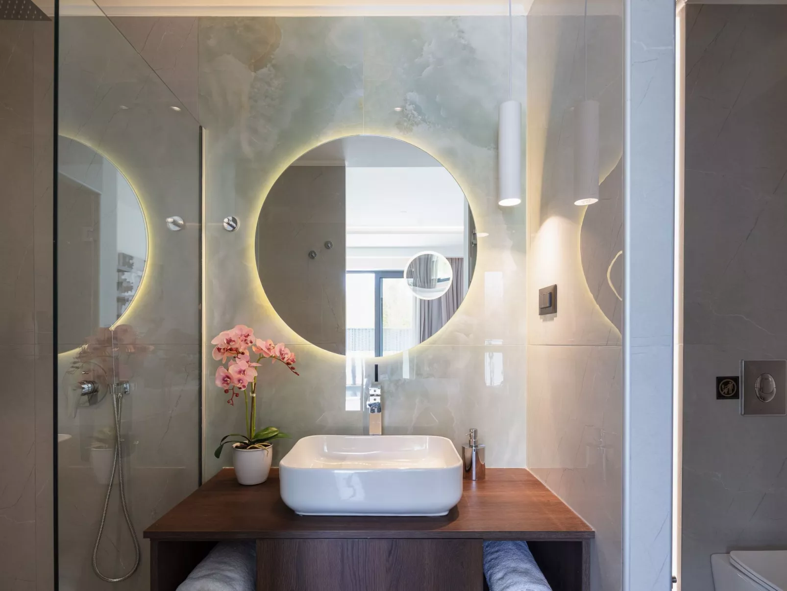 VillaSaints I - Pool und BBQ, Spaziergang zum Strand-Drinnen