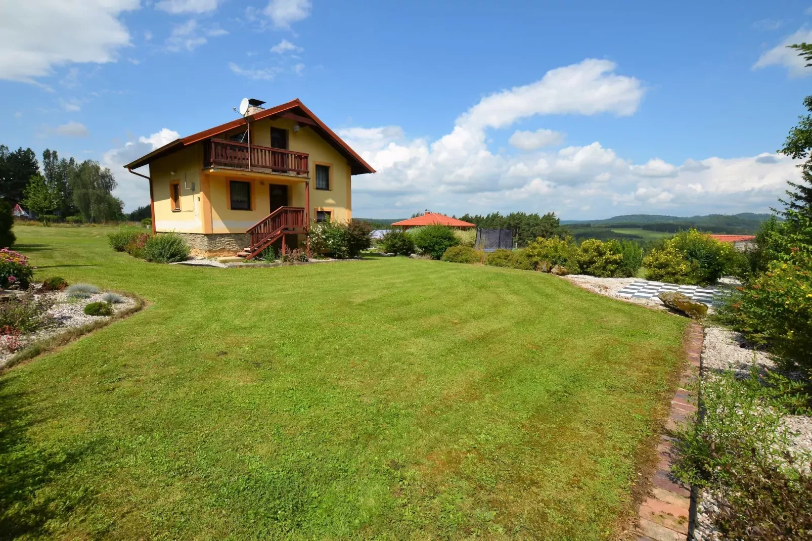 Ferienhaus Blanka-Gardens summer