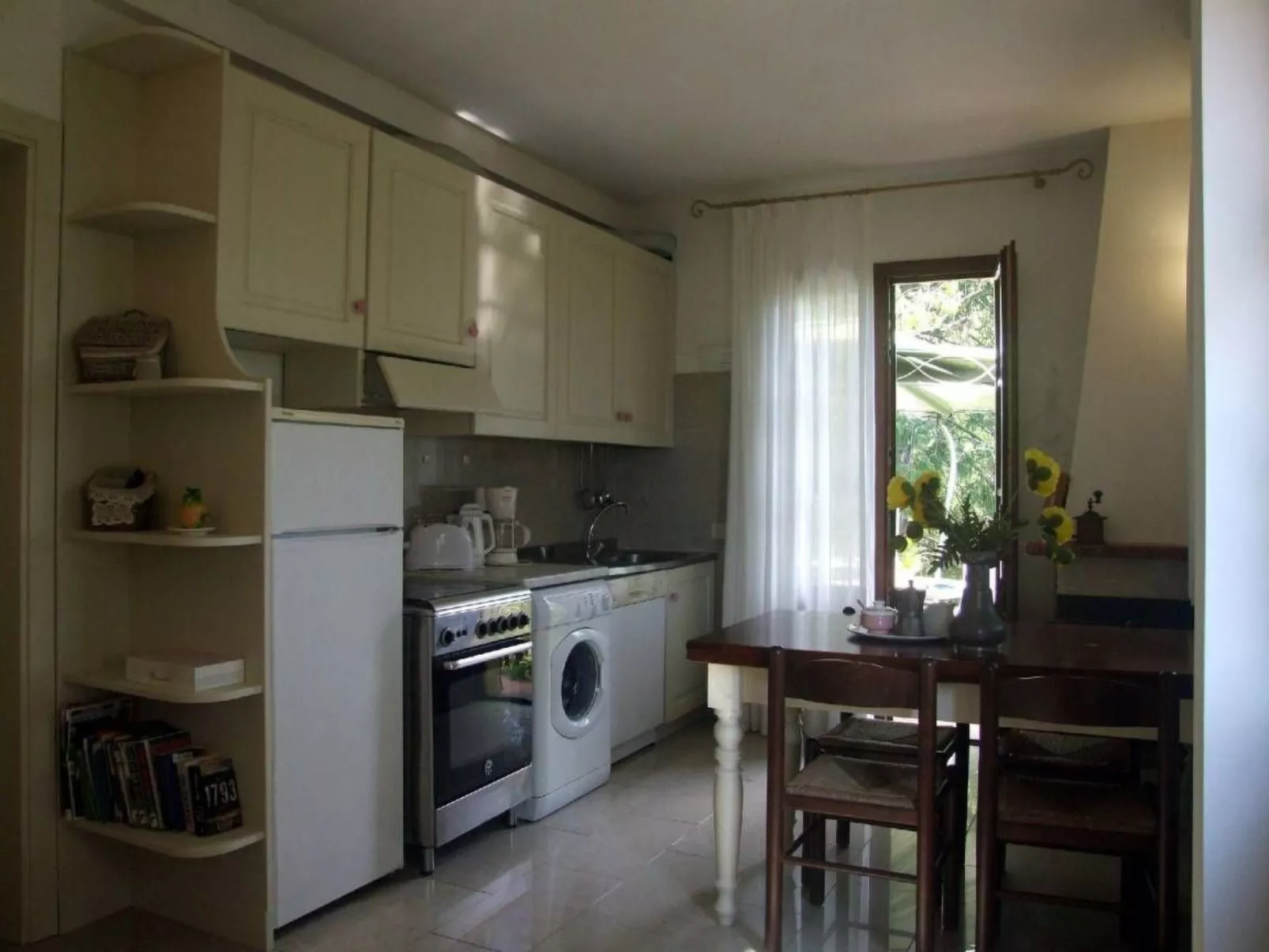 'Fresia' mit Pool-Drinnen