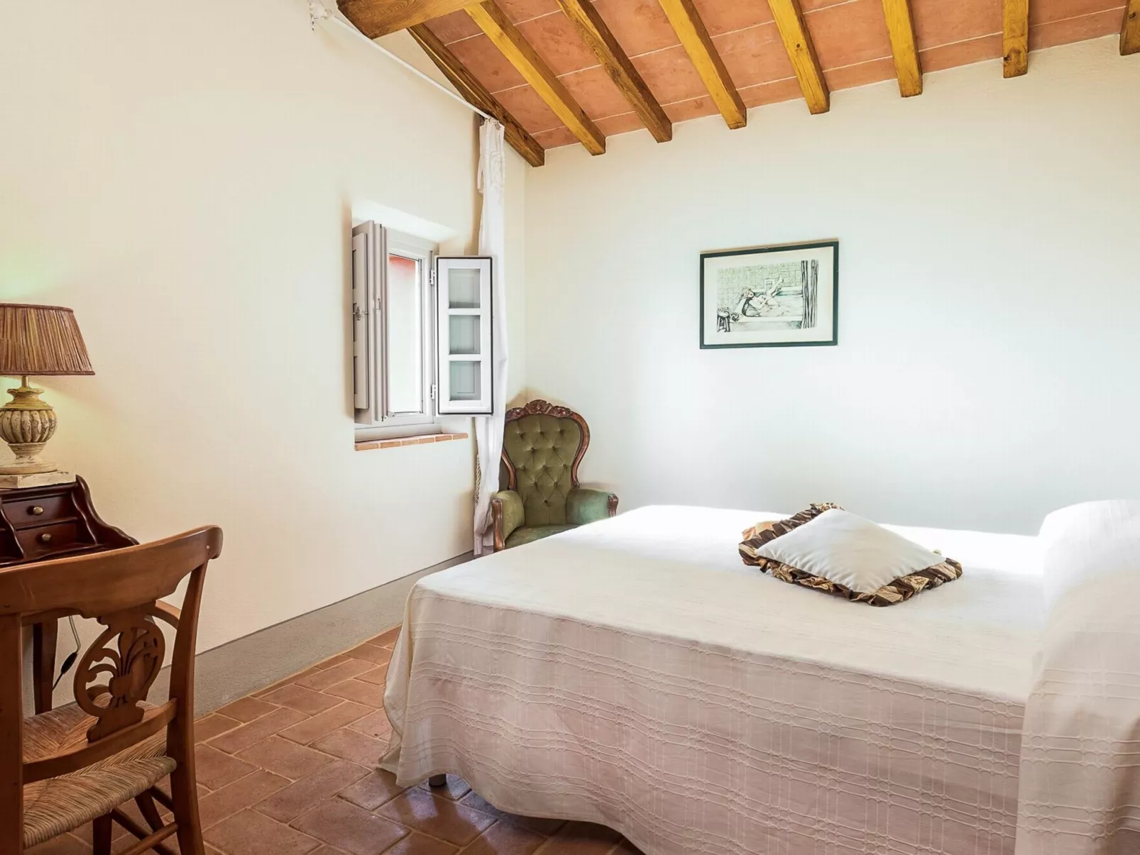 'Cypress T4 rota'-Inside