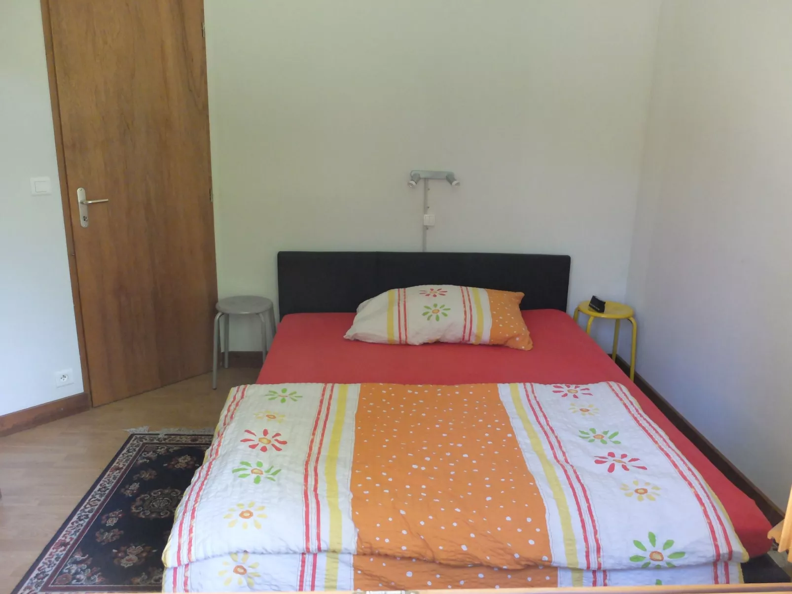 Gemütliches Ferienhäuschen im Grünen mit Terrasse-Drinnen