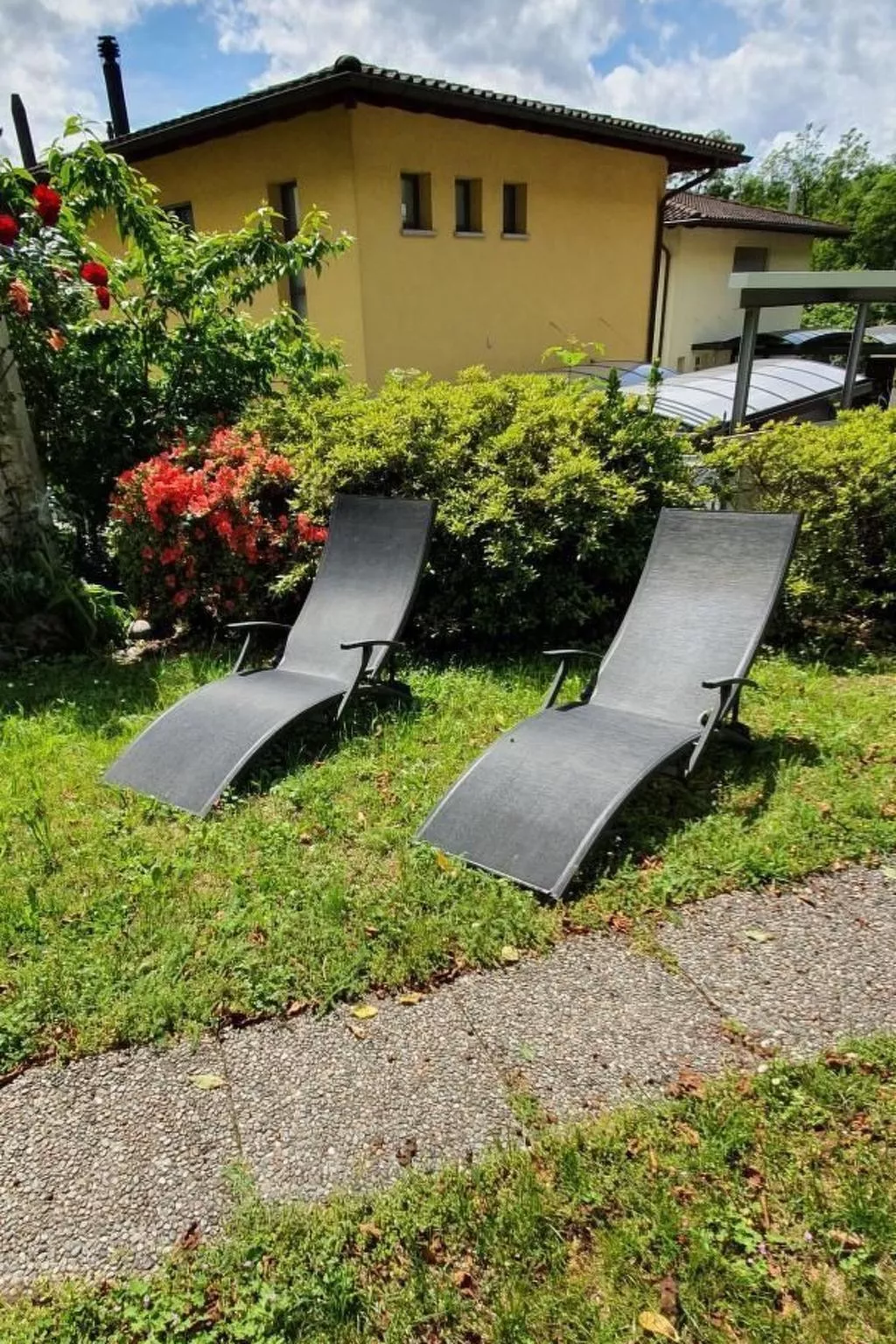 Mit Bergblick-Dehors