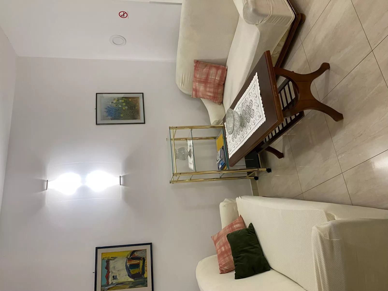 „Kleine Villa Tony“-Drinnen