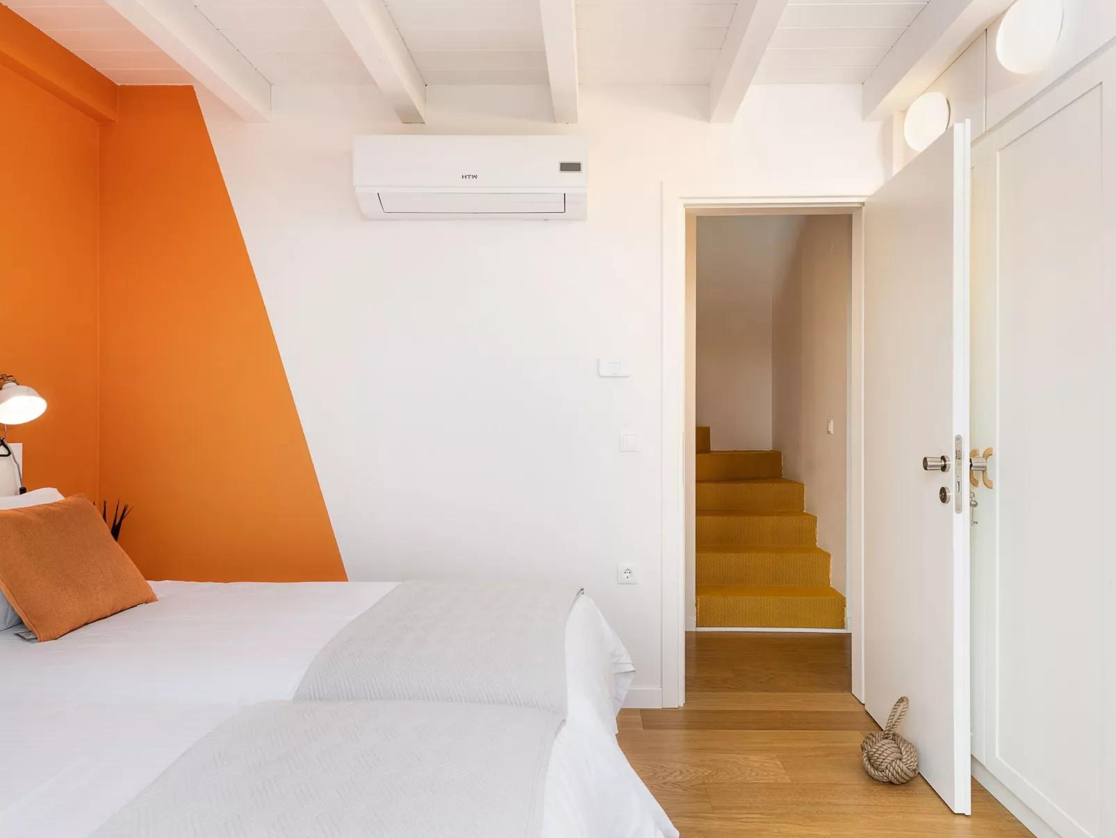 Ferienvilla mit beheiztem Pool und schöner Aussicht-Image-tags.info